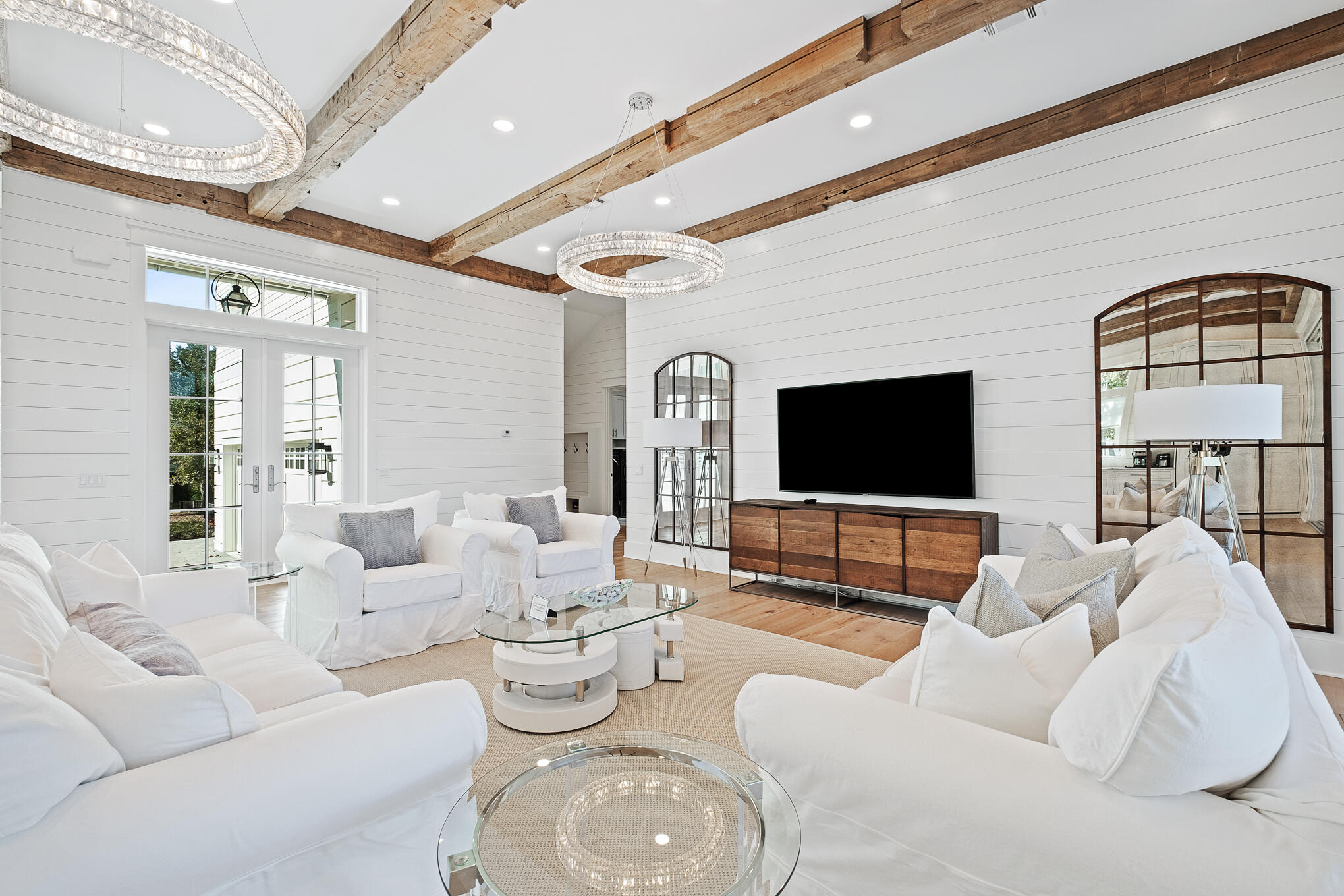 BLUE MOUNTAIN BEACH - Residential