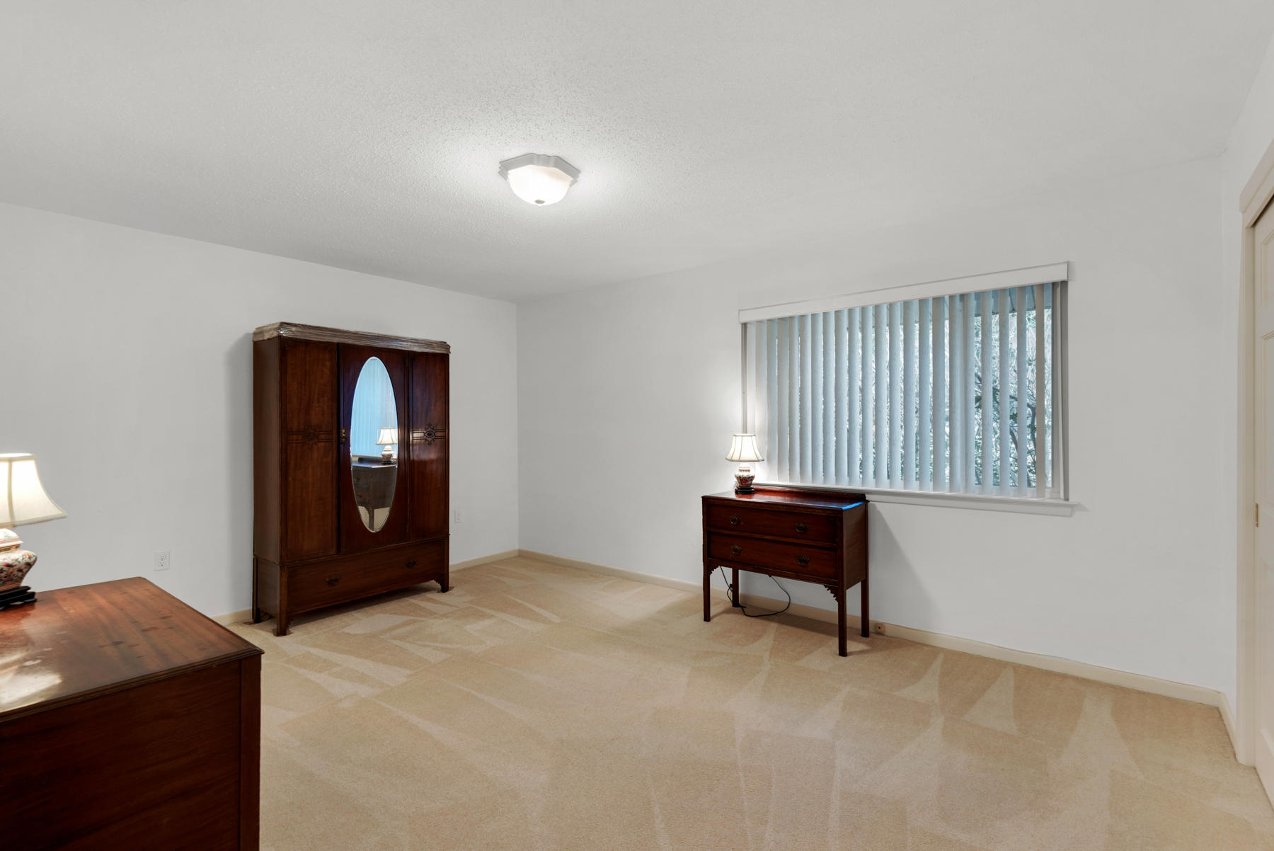 LORRAINE ESTATES - Residential