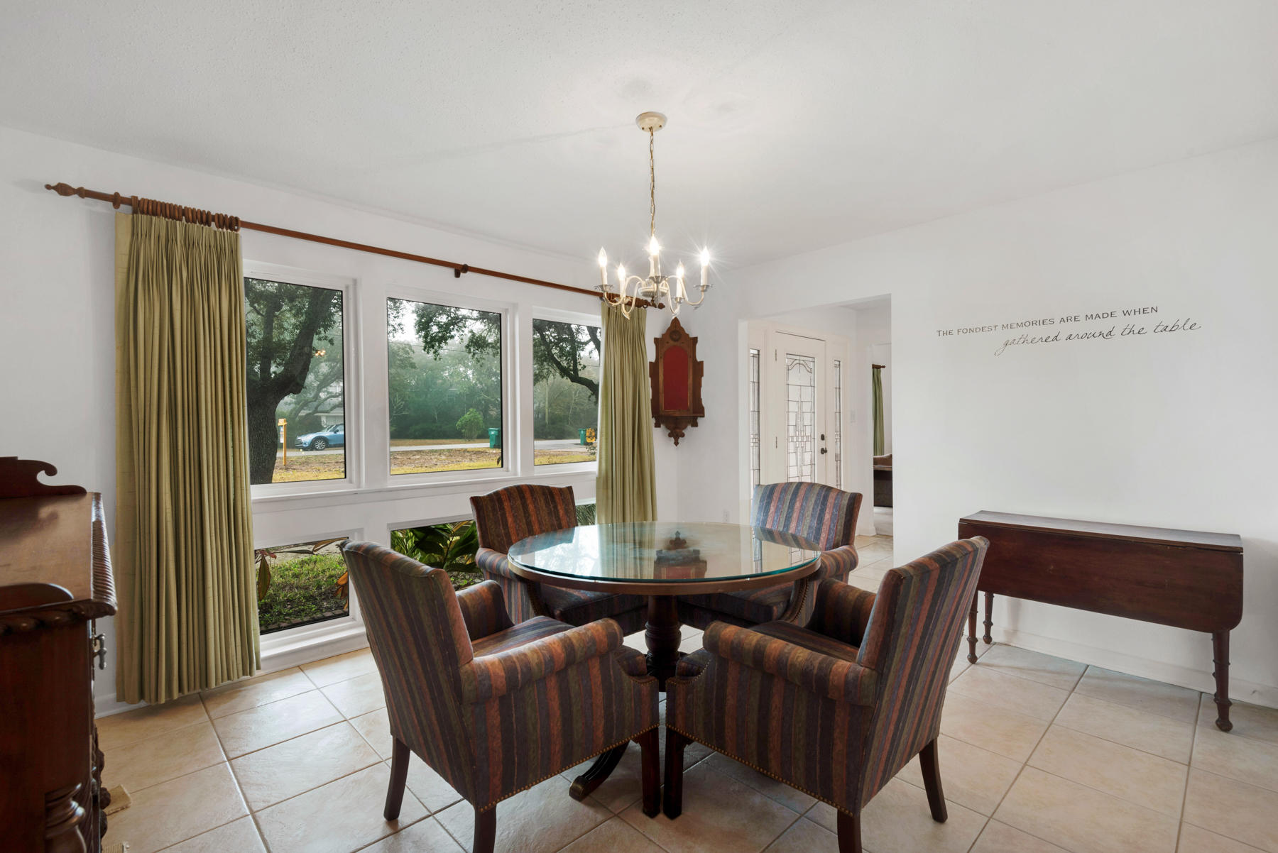 LORRAINE ESTATES - Residential