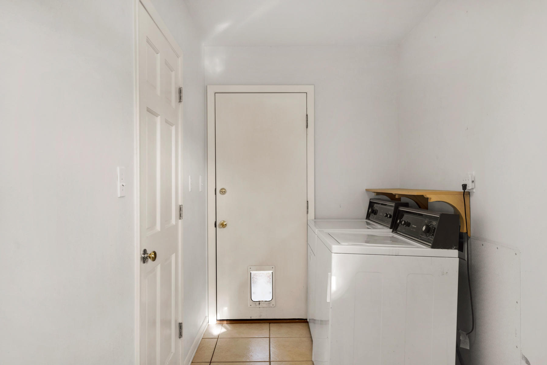 LORRAINE ESTATES - Residential