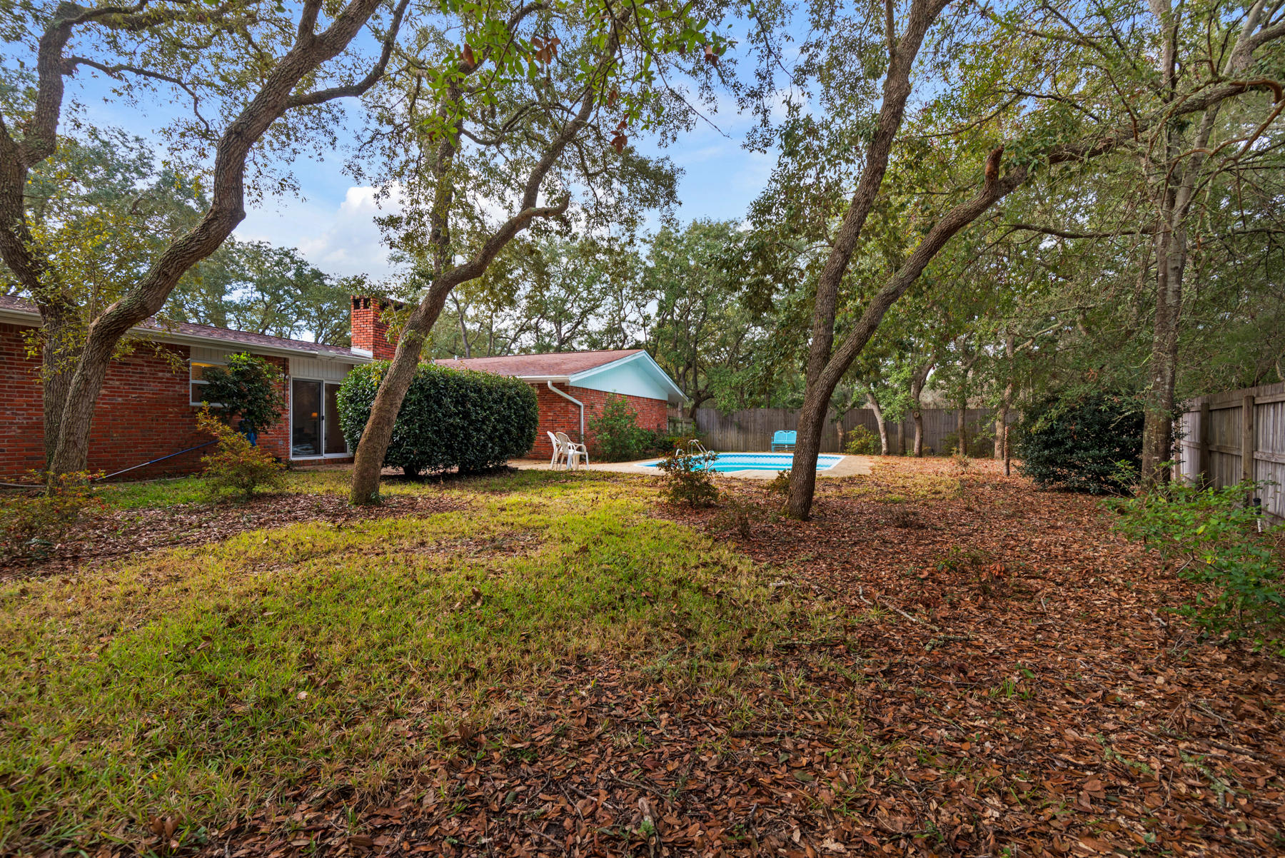 LORRAINE ESTATES - Residential