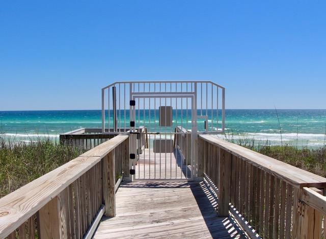 INN AT BLUE MOUNTAIN BEACH - Residential