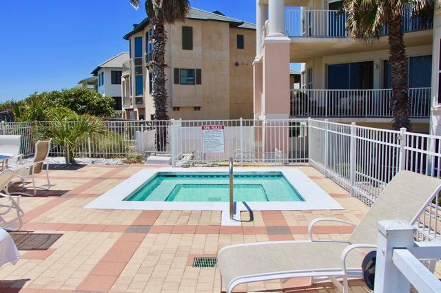 INN AT BLUE MOUNTAIN BEACH - Residential