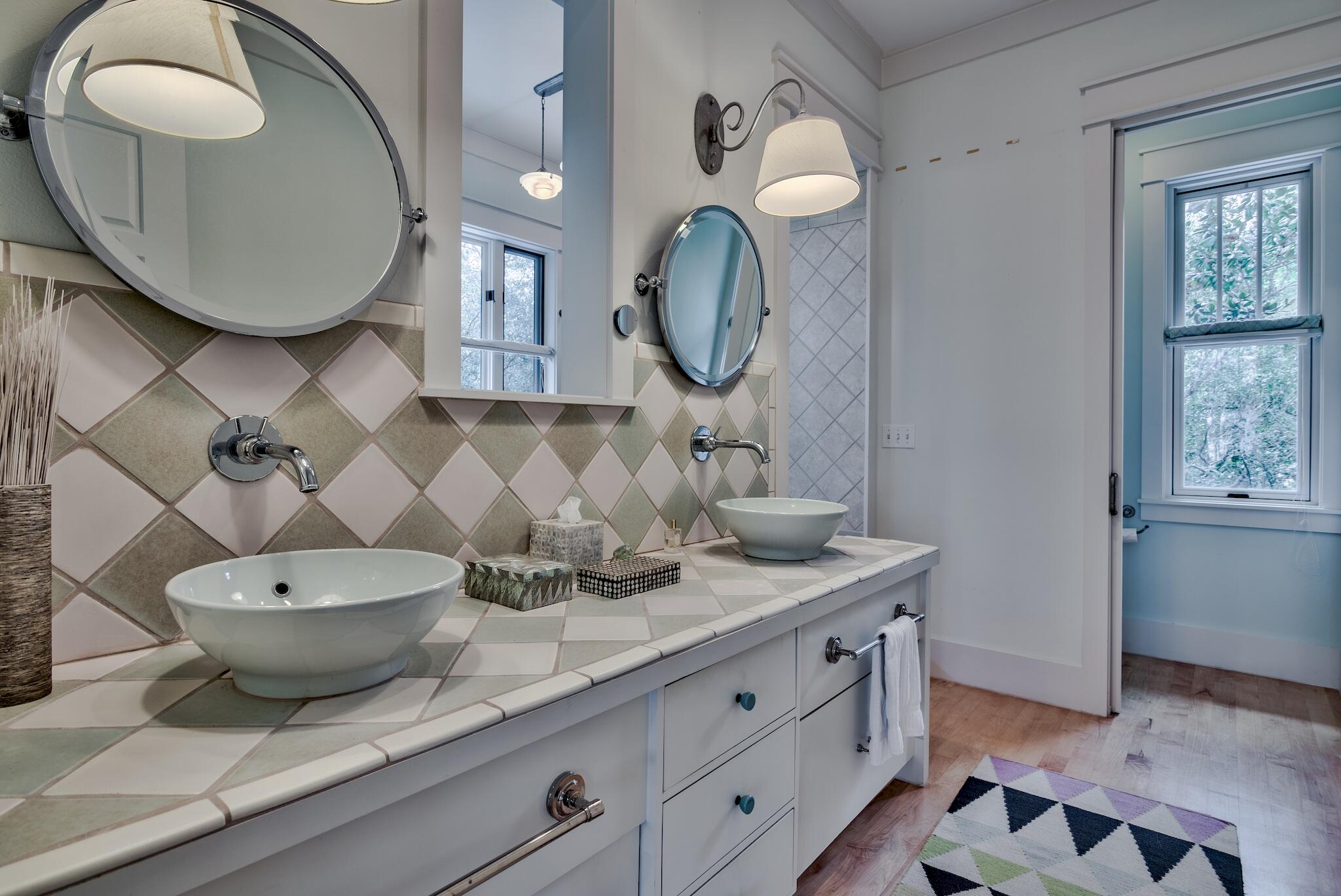 BAY MAGNOLIA - Residential