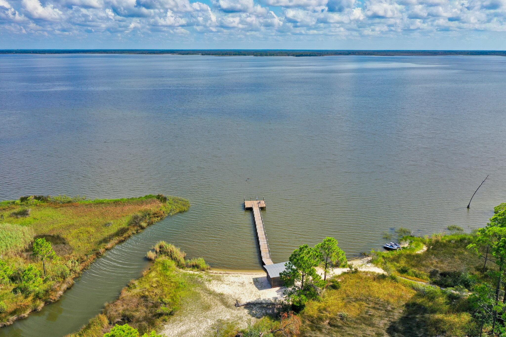 BAY MAGNOLIA - Residential