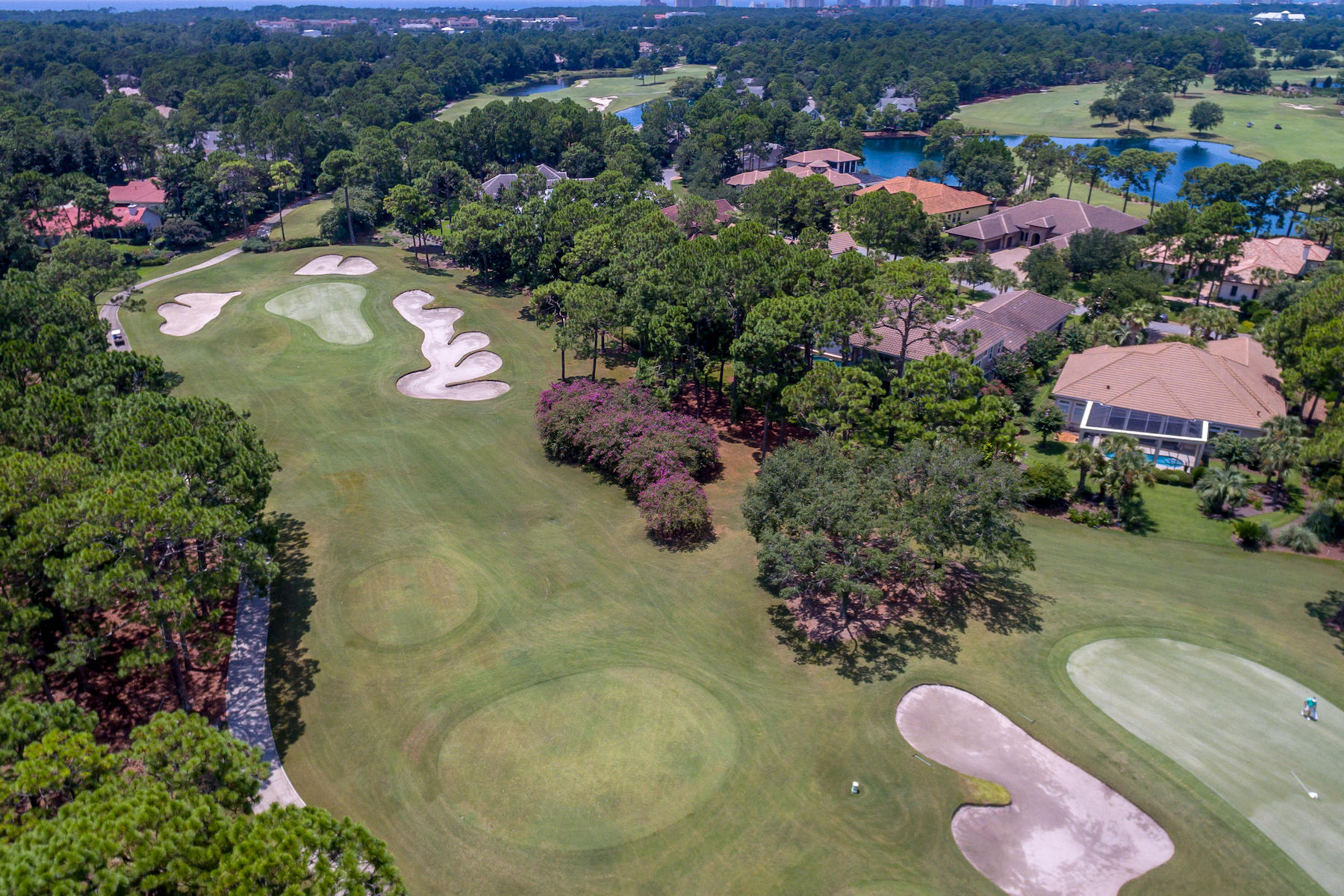 ISLAND GREEN - Residential