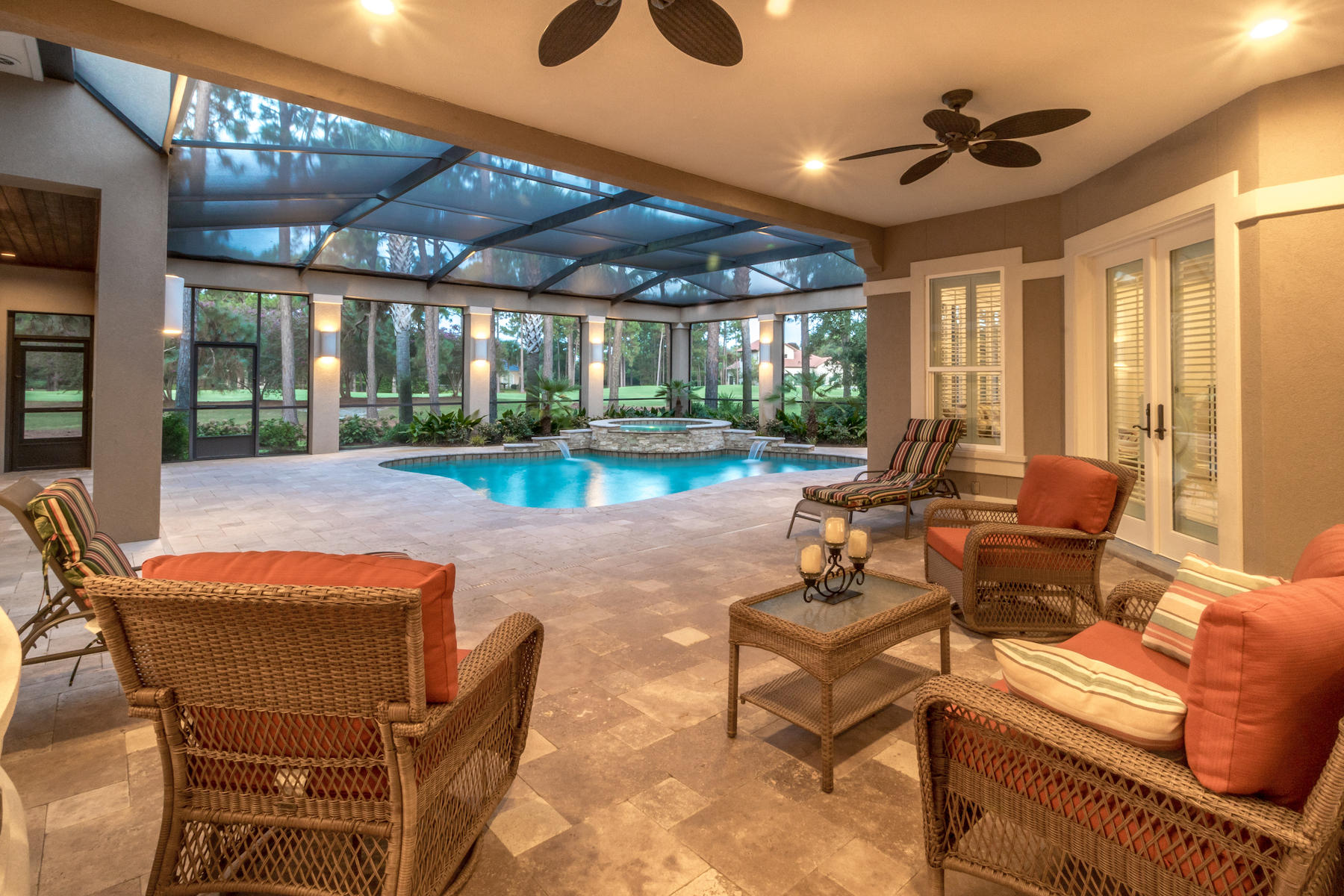 ISLAND GREEN - Residential