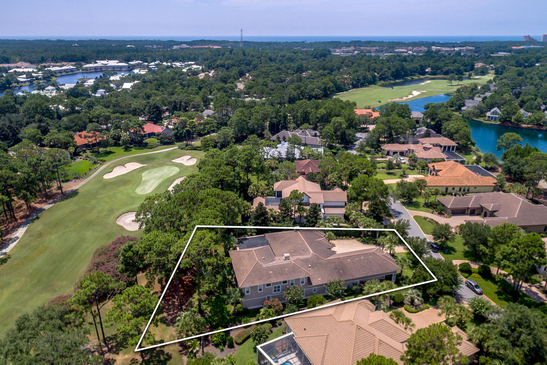ISLAND GREEN - Residential