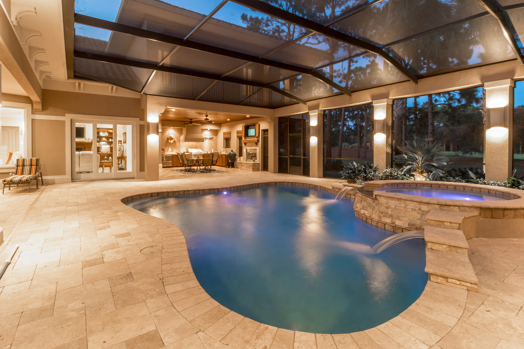 ISLAND GREEN - Residential