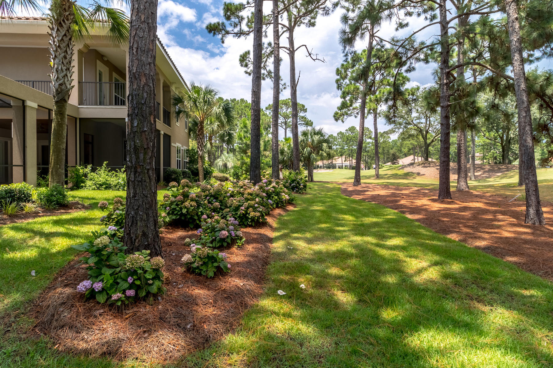 ISLAND GREEN - Residential