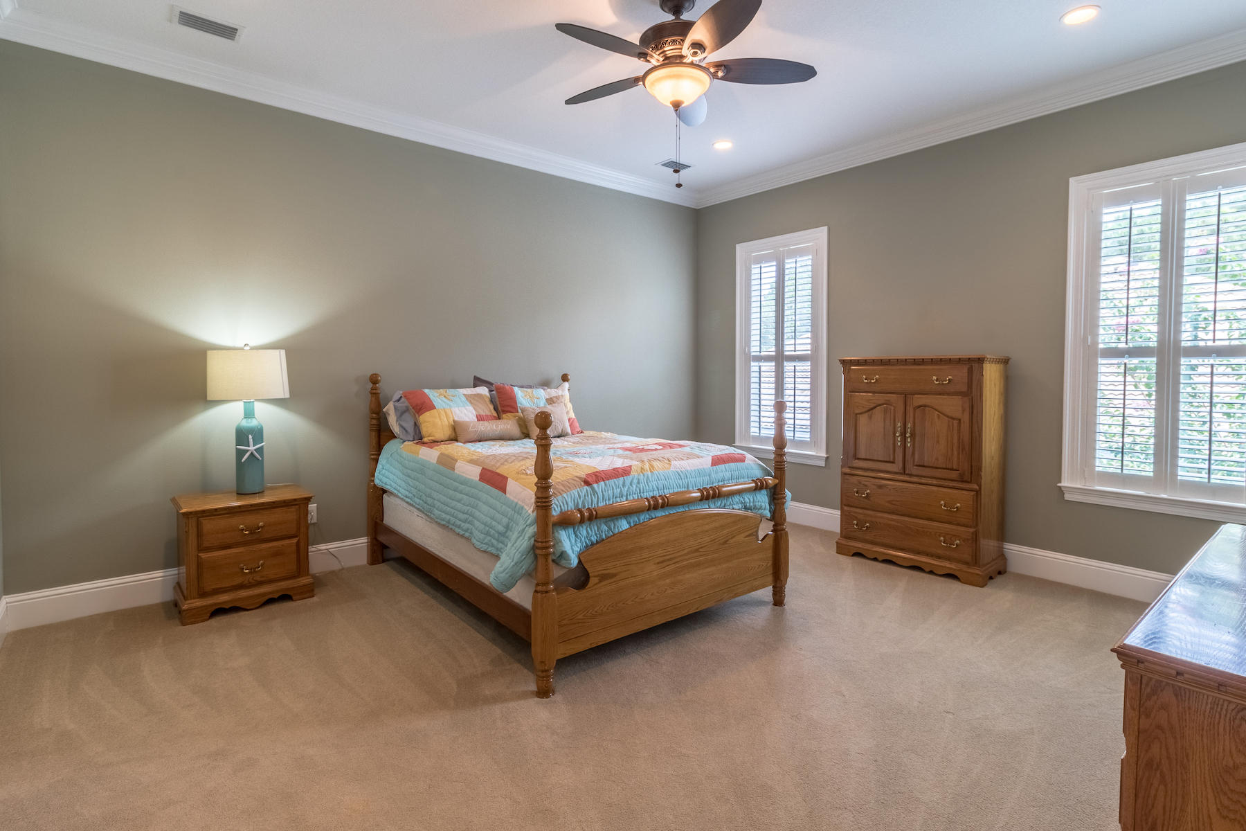 ISLAND GREEN - Residential