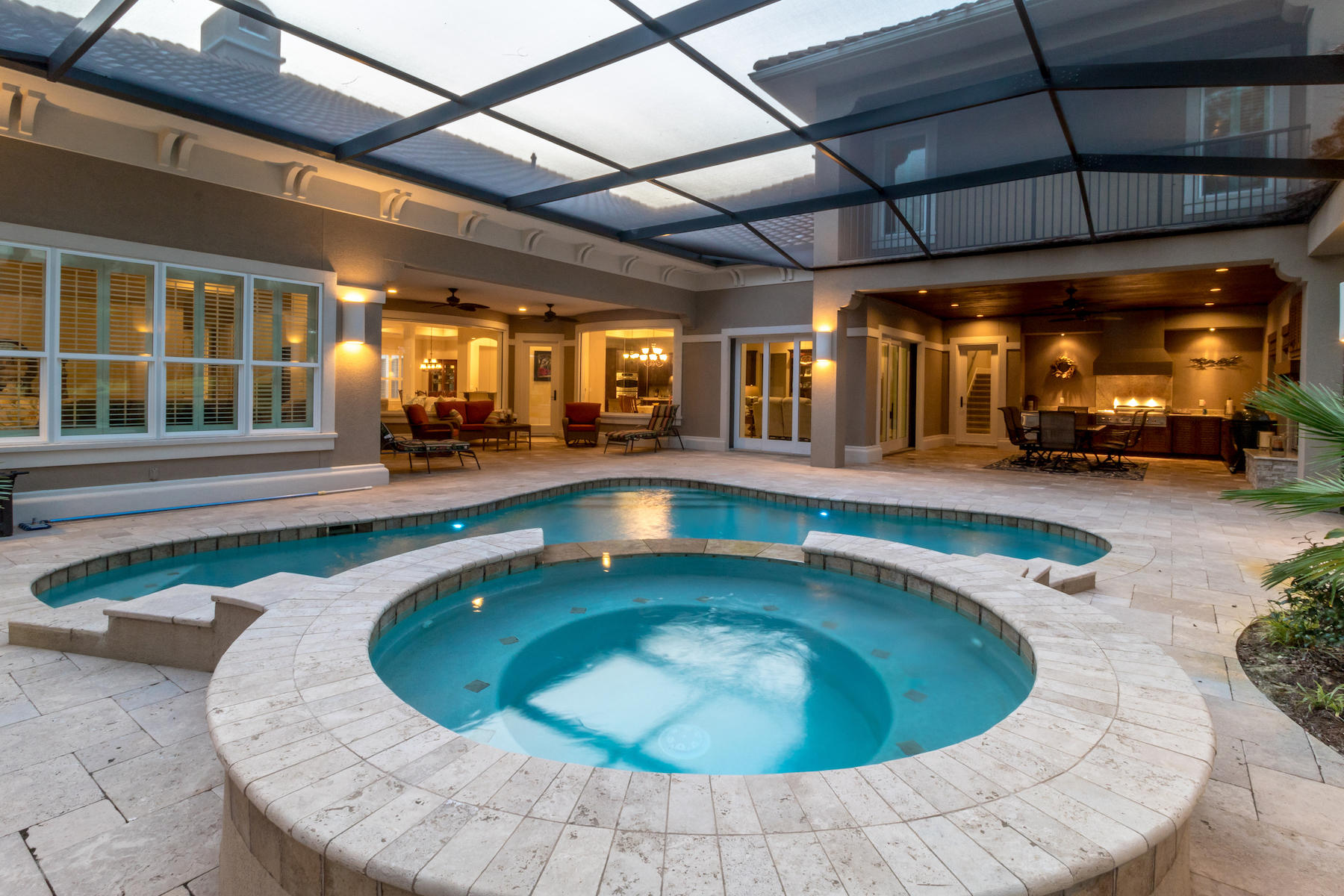 ISLAND GREEN - Residential