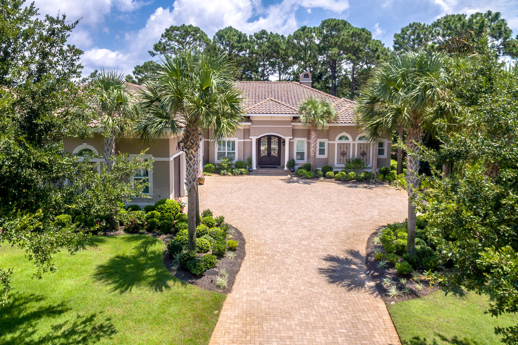 ISLAND GREEN - Residential