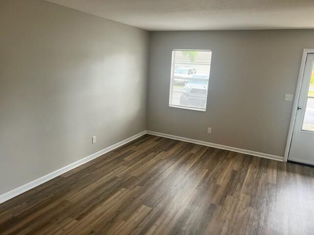 PORT DIXIE COM - Residential Lease