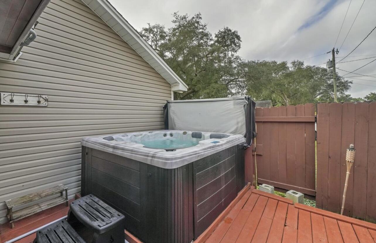 COUNTRYSIDE ESTATES - Residential