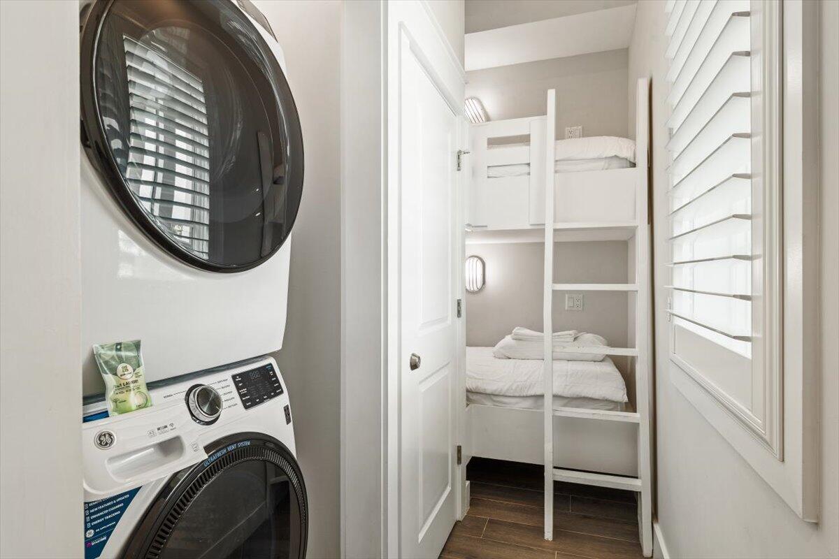 Parkside at Henderson - Residential