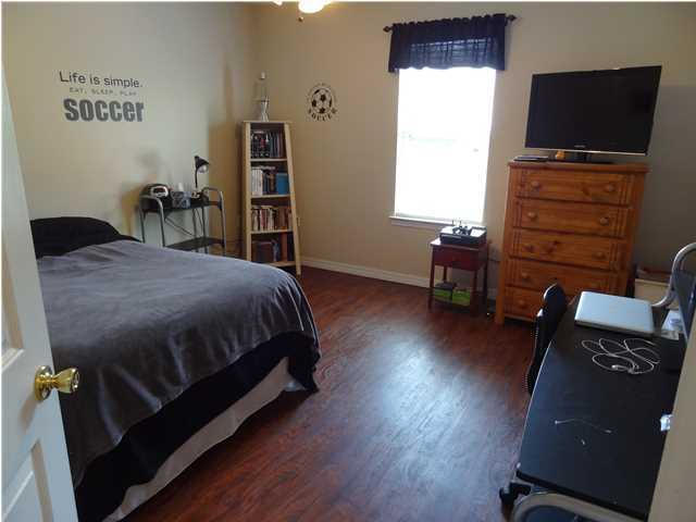 EMERALD VILLAGE S/D - Residential