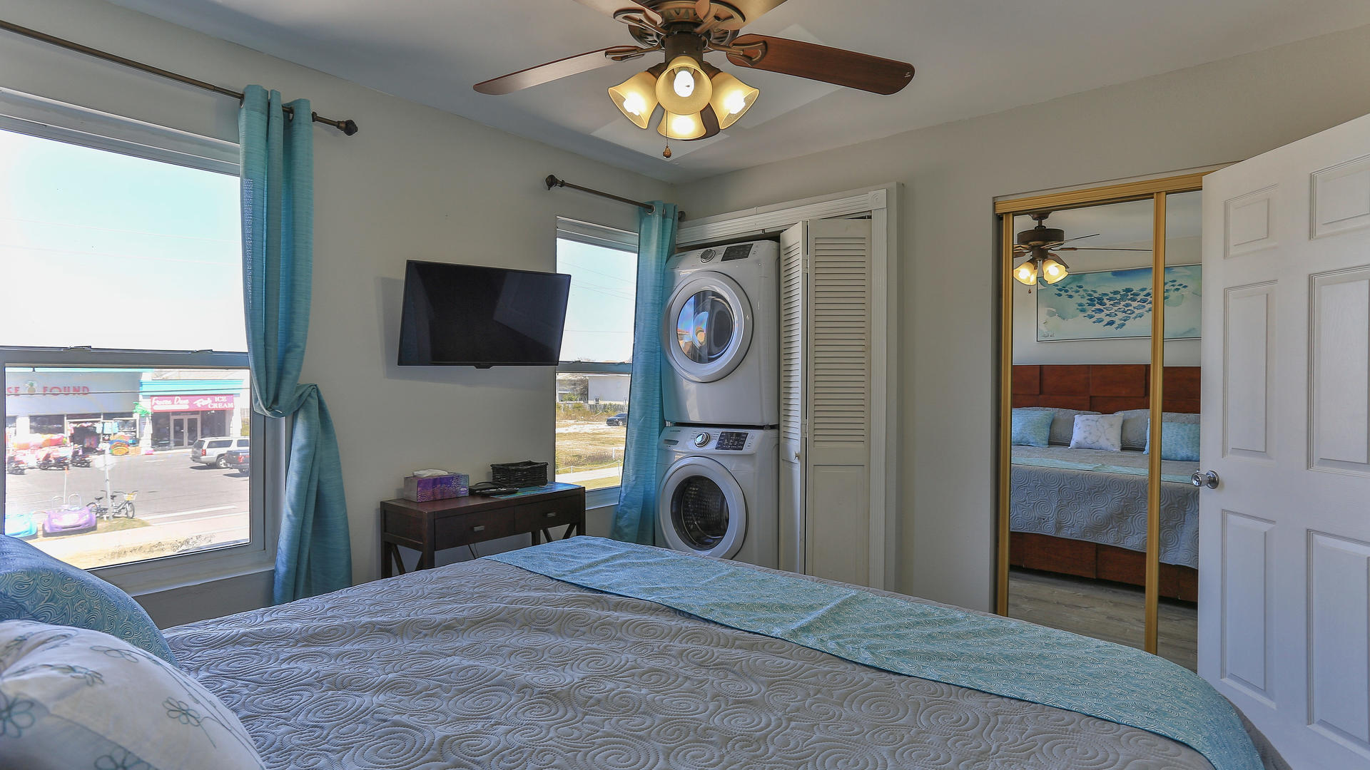 Sanddollar Townhomes - Residential