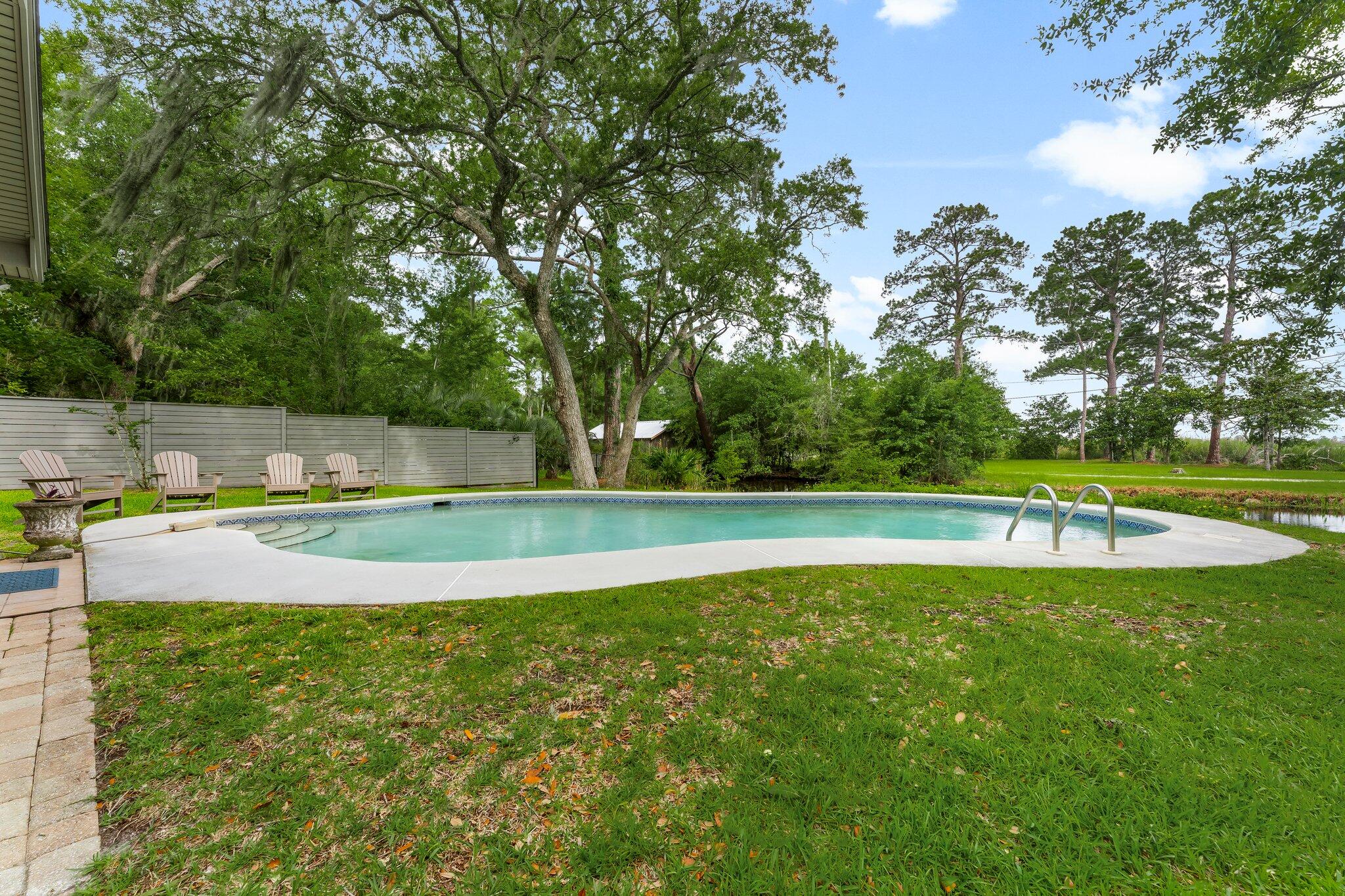 619 Pitts Bayshore Drive