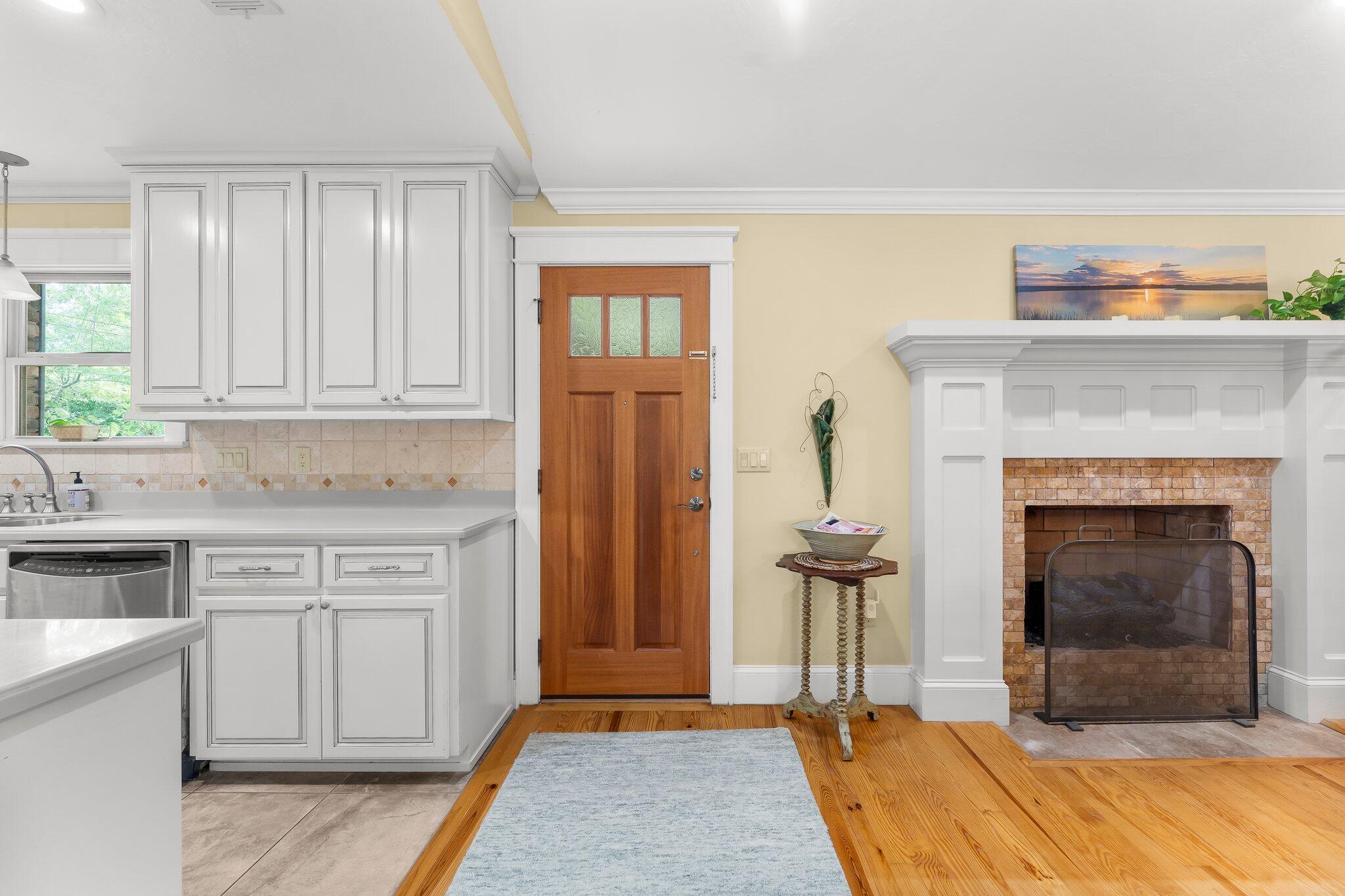 TWIN OAKS FIRST ADDITION - Residential