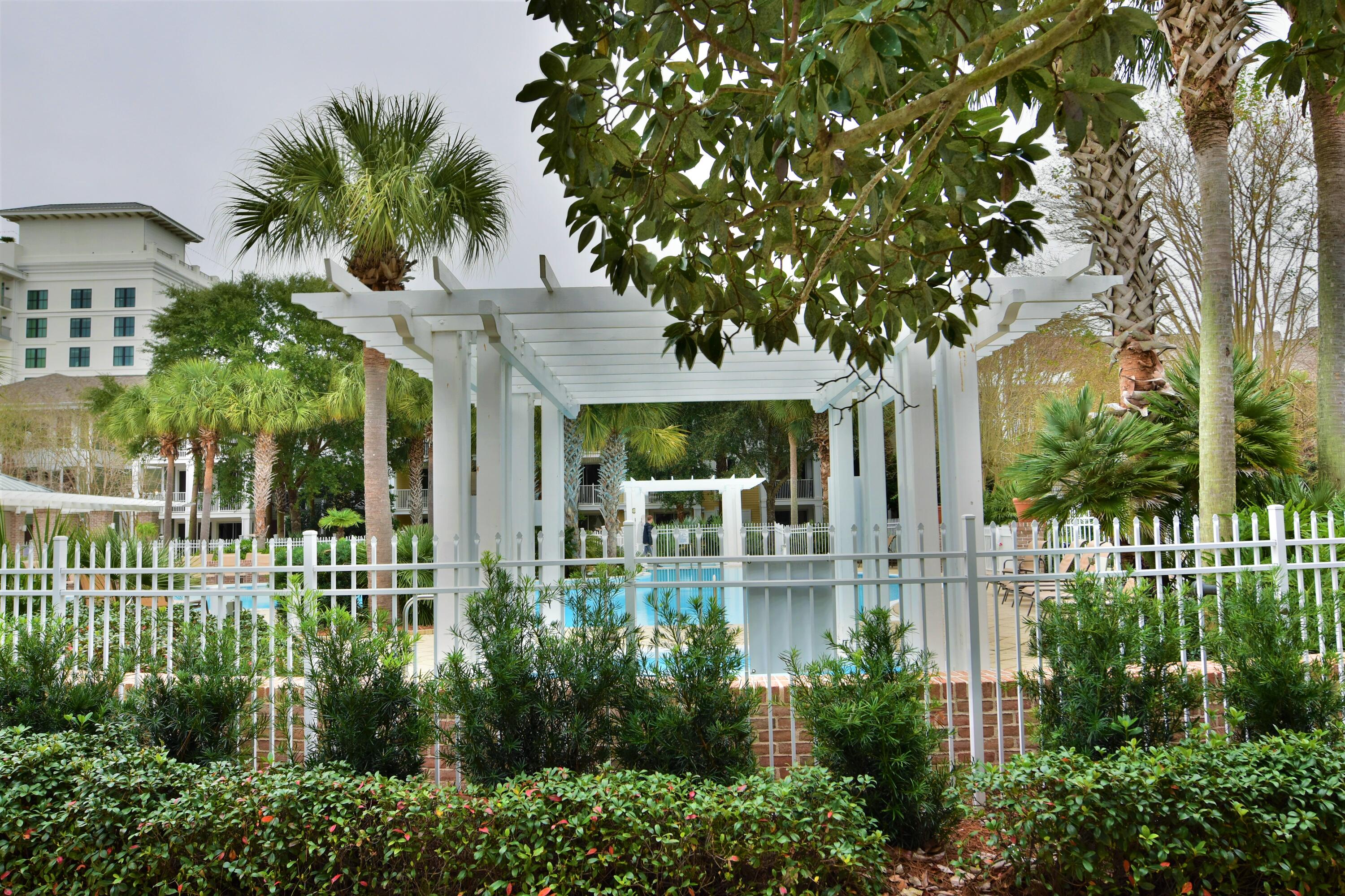 MARKET STREET INN - Residential