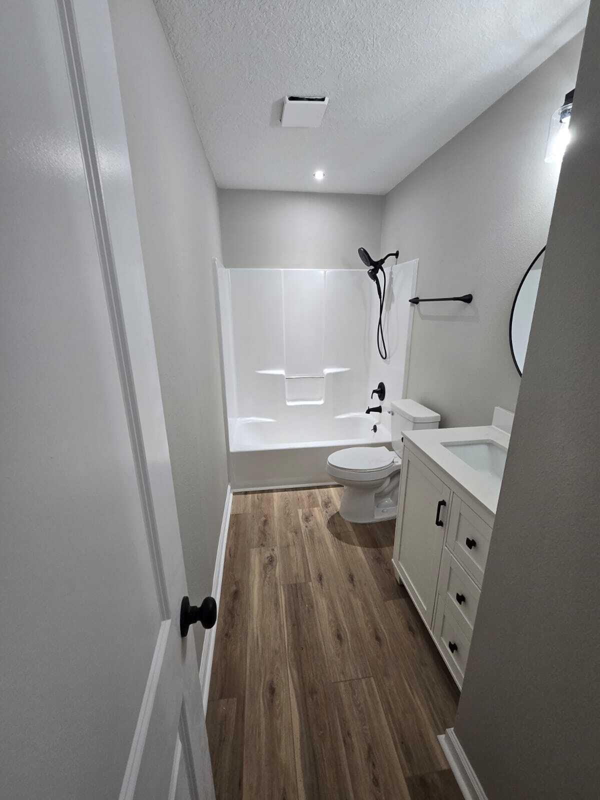 HOLLEY/NAVARRE - Residential