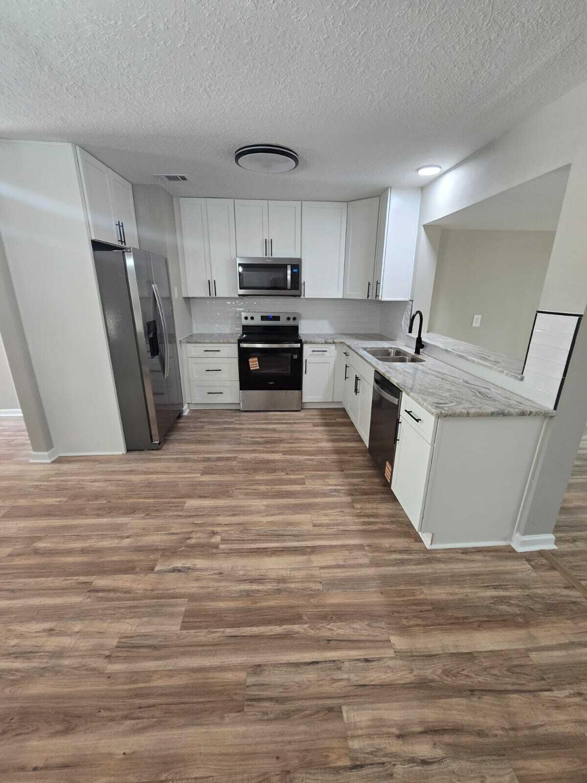 HOLLEY/NAVARRE - Residential