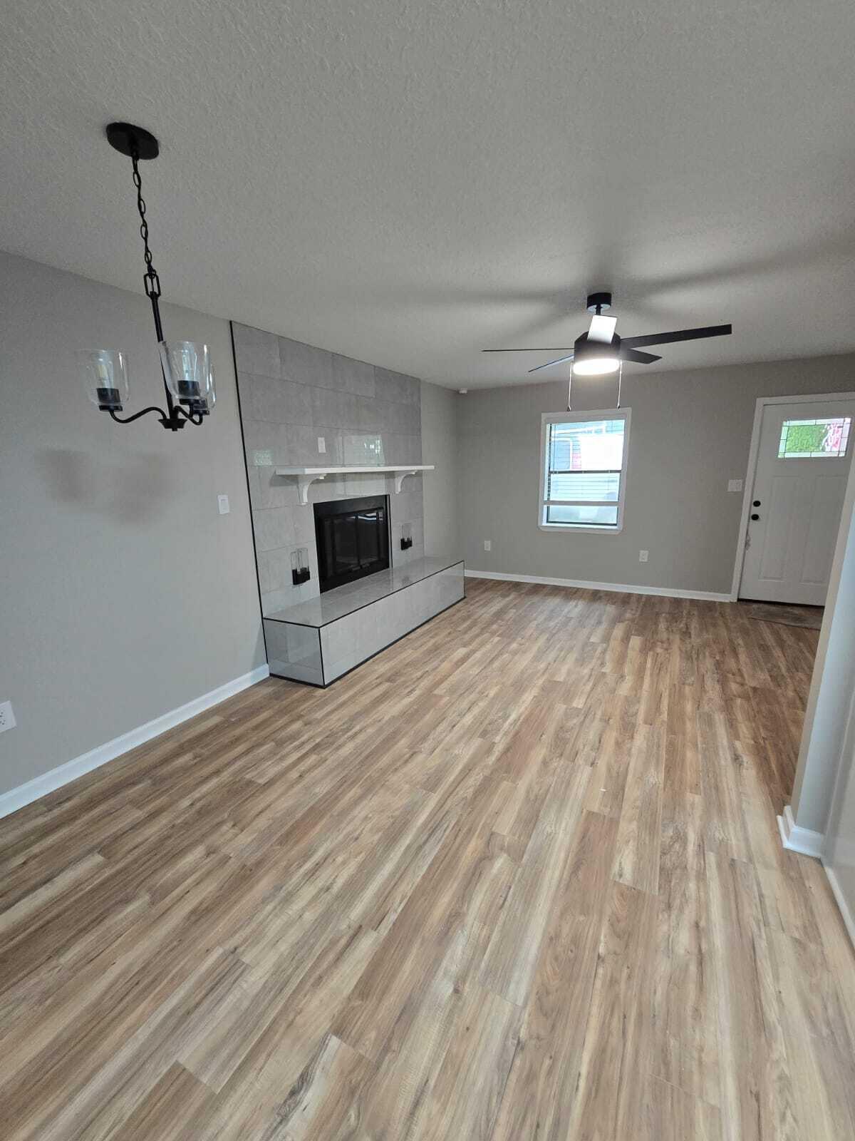 HOLLEY/NAVARRE - Residential