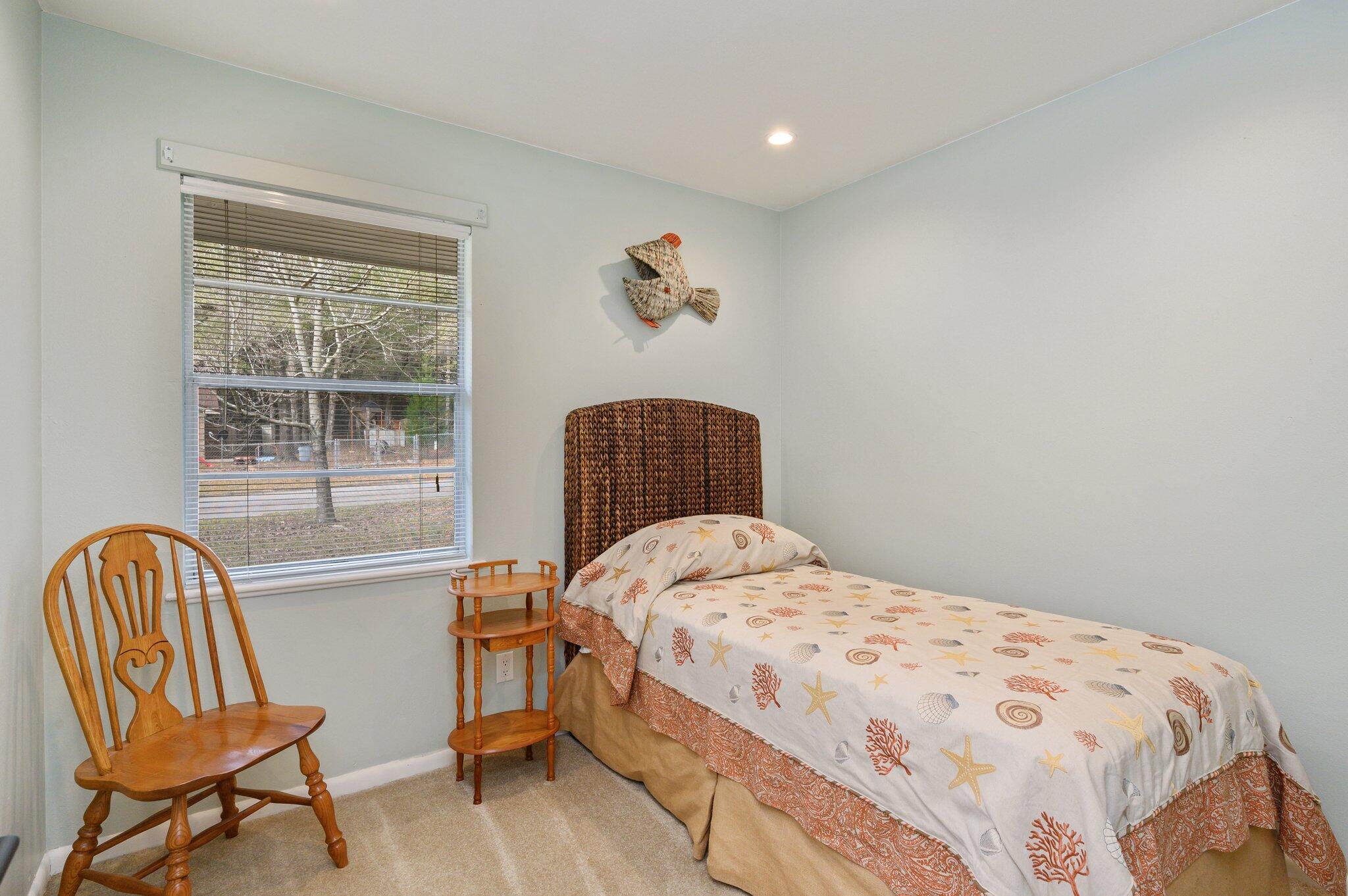 SMITH S/D LOT 1 BLK 1 - Residential