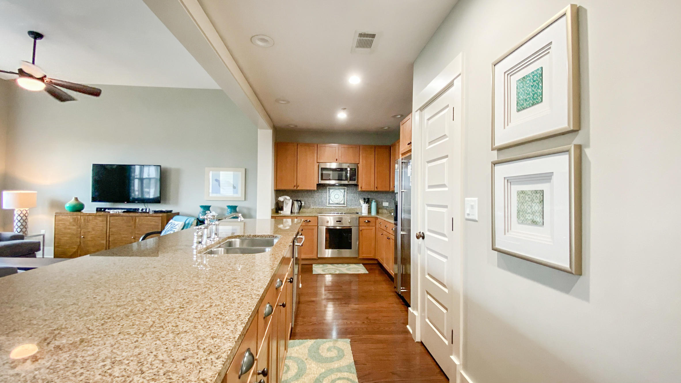 REDFISH VILLAGE - Residential