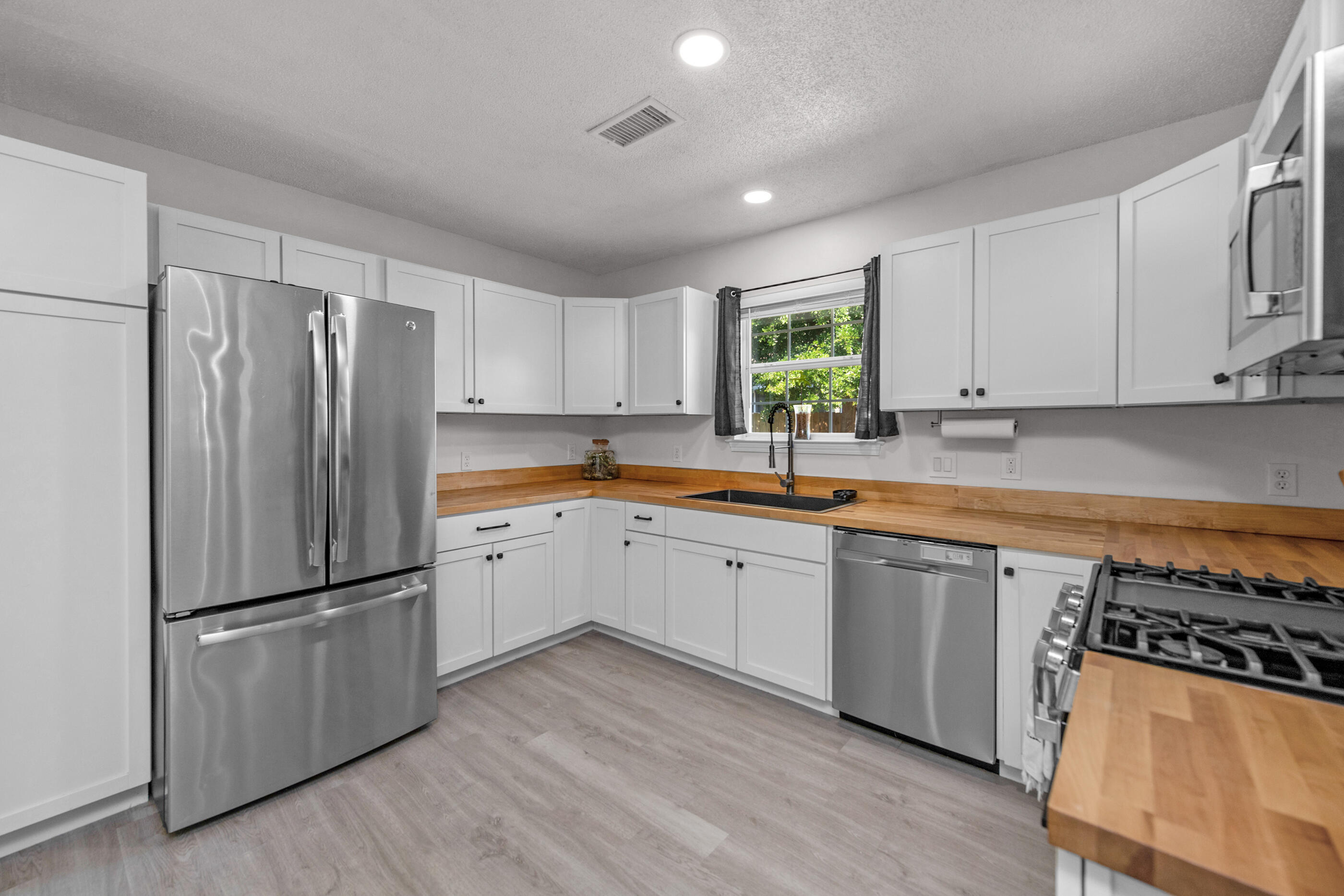 VICTORIA PARK - Residential