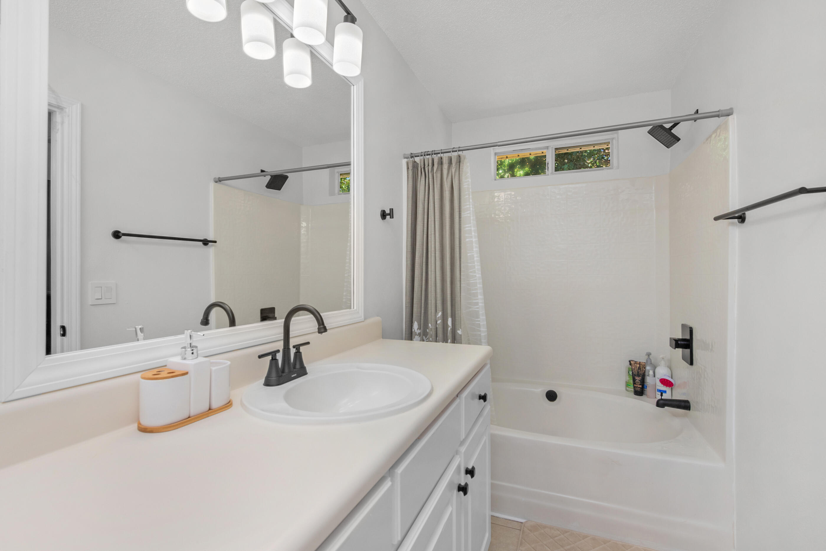 VICTORIA PARK - Residential