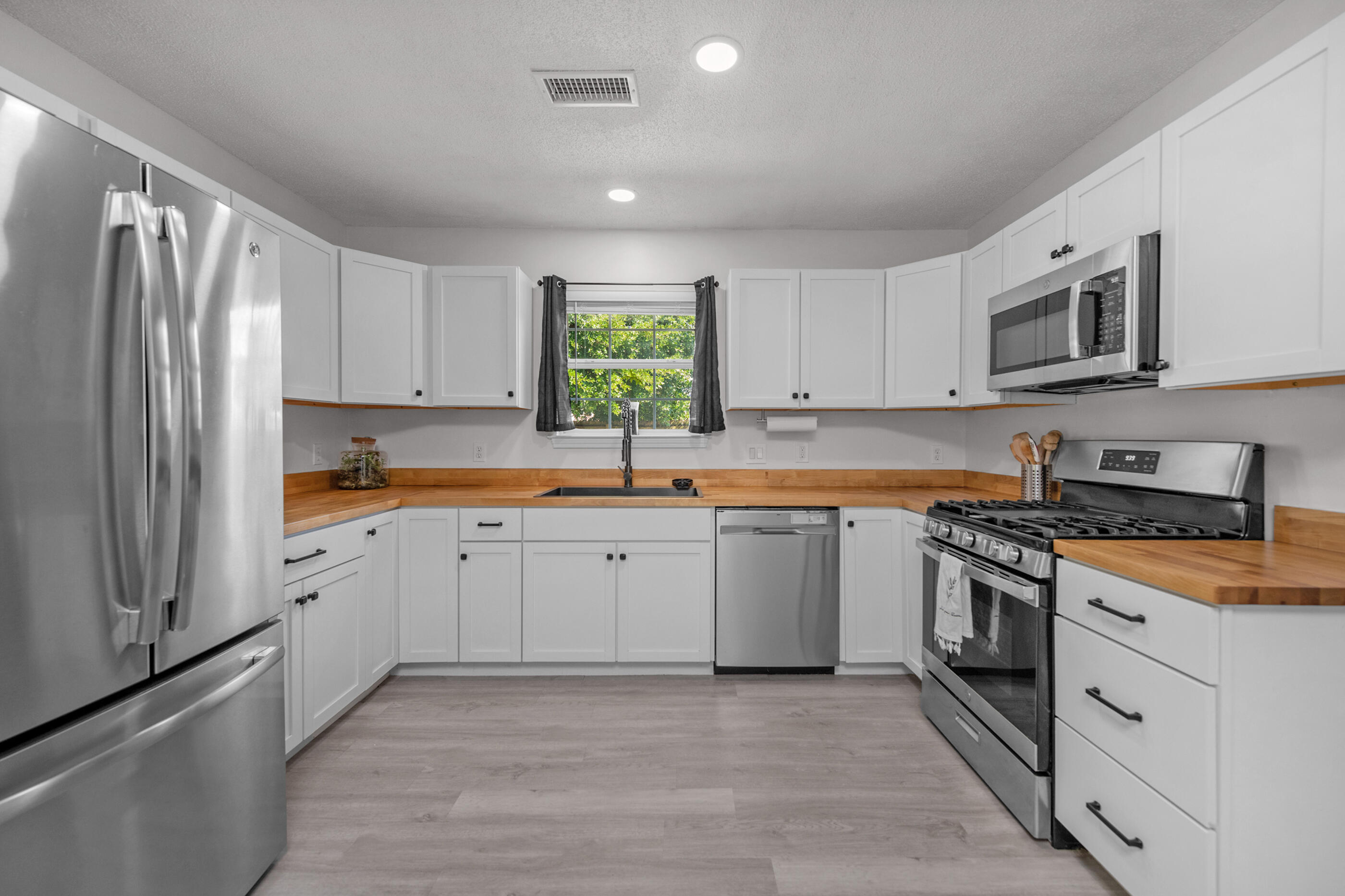 VICTORIA PARK - Residential