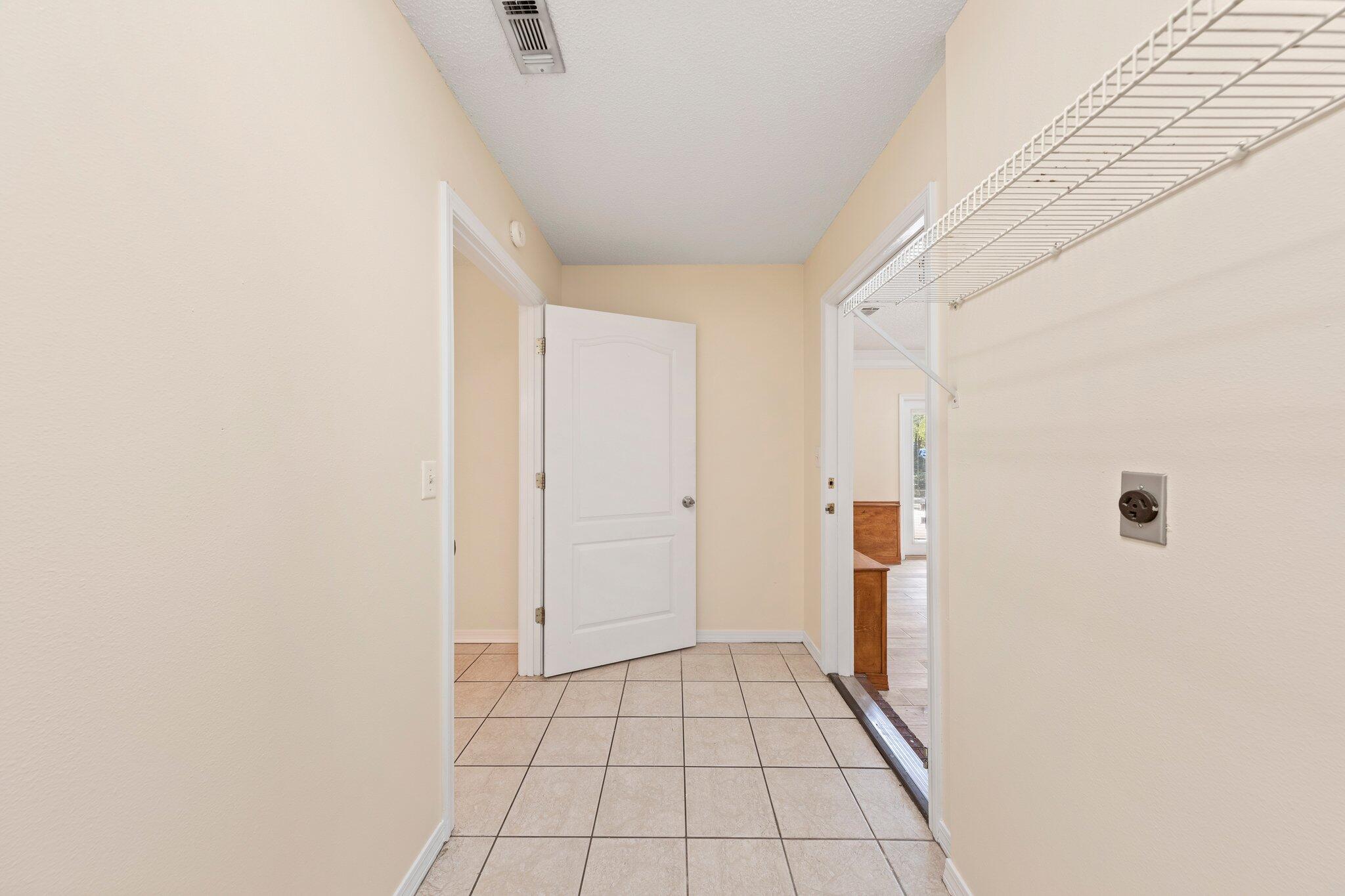 WINDING CREEK EST PH I - Residential Lease