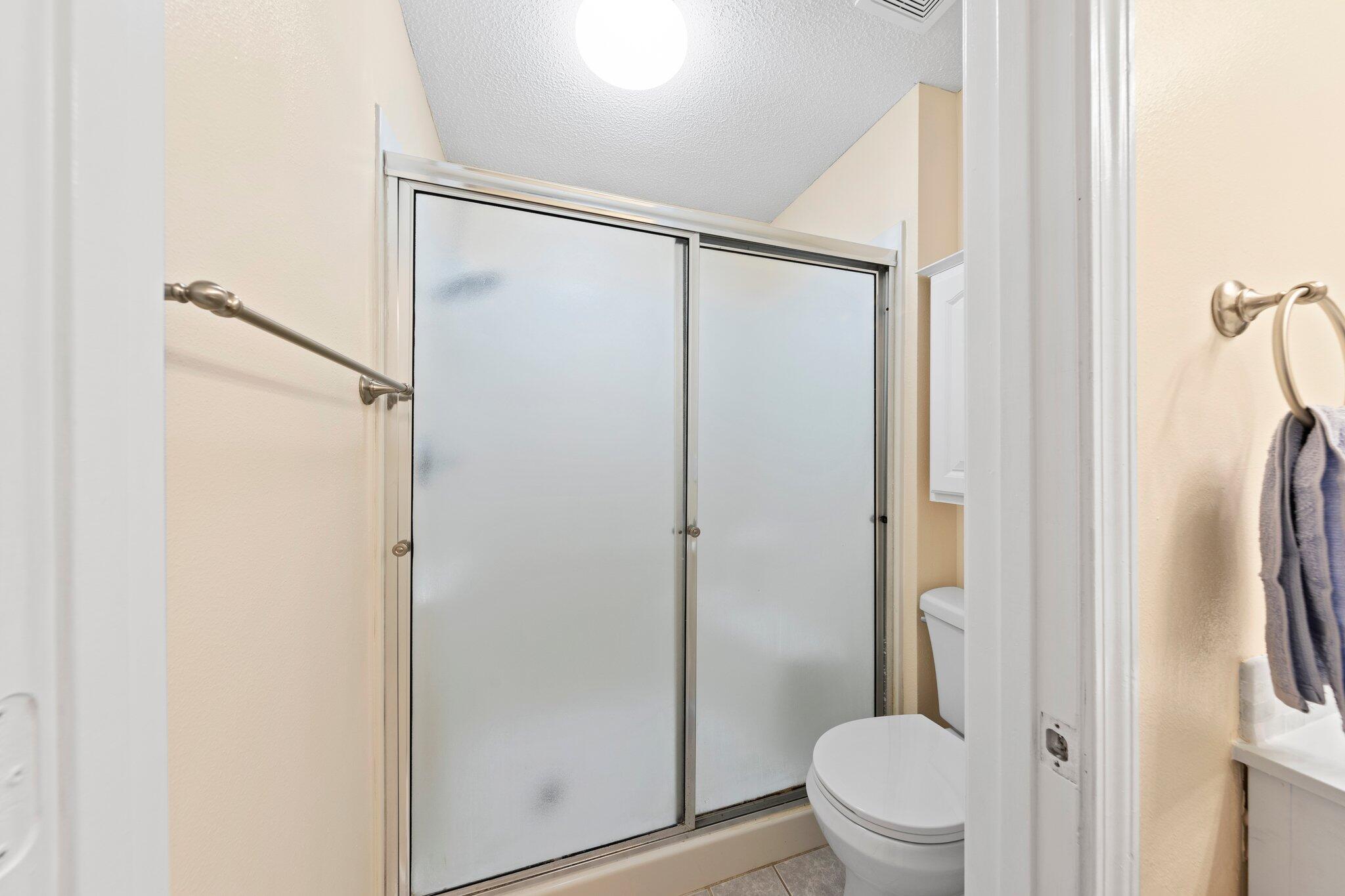 WINDING CREEK EST PH I - Residential Lease