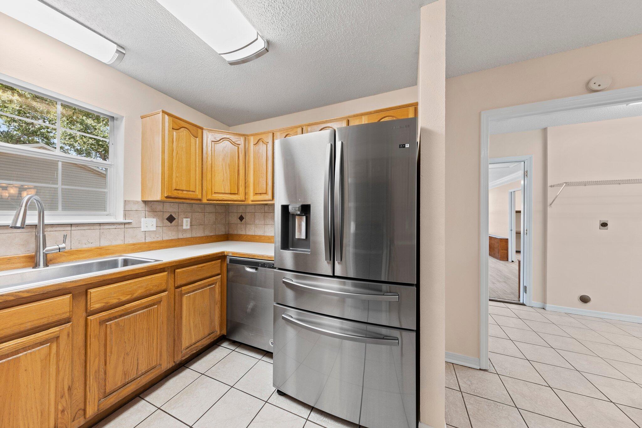 WINDING CREEK EST PH I - Residential Lease