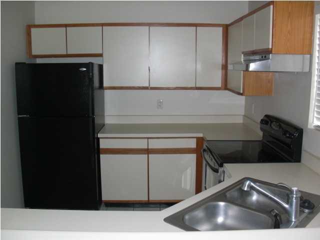 PARKWOOD CIRCLE - Residential Lease