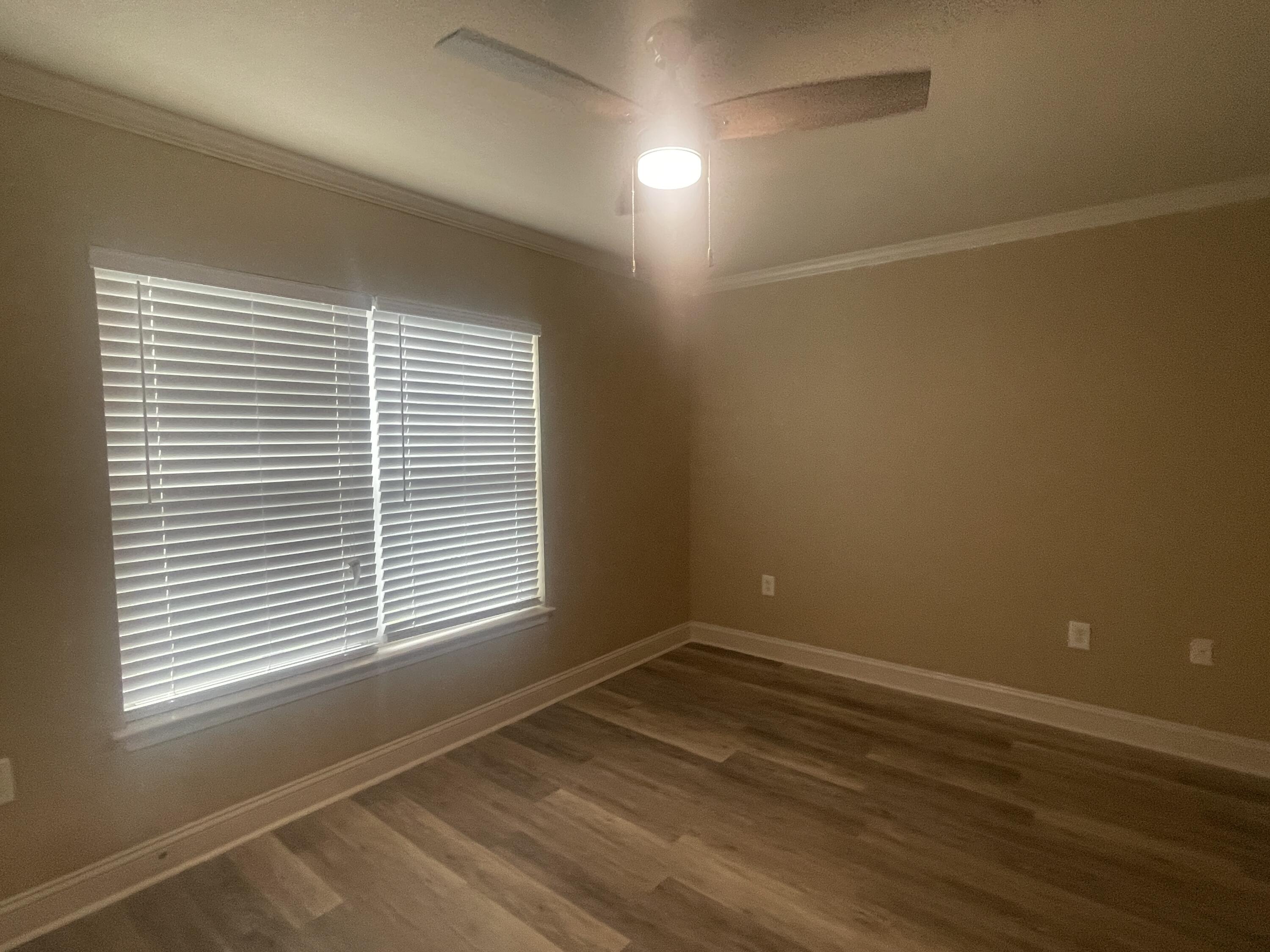 VERANDAS OF FREEPORT, THE - Residential Lease