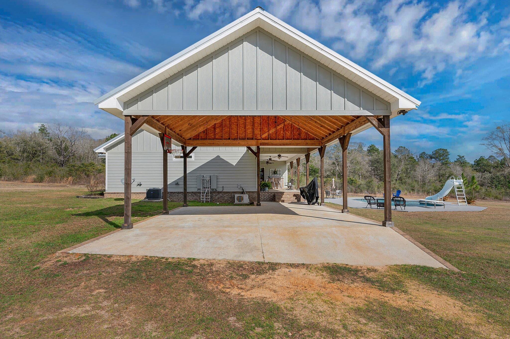 METES & BOUNDS - Residential