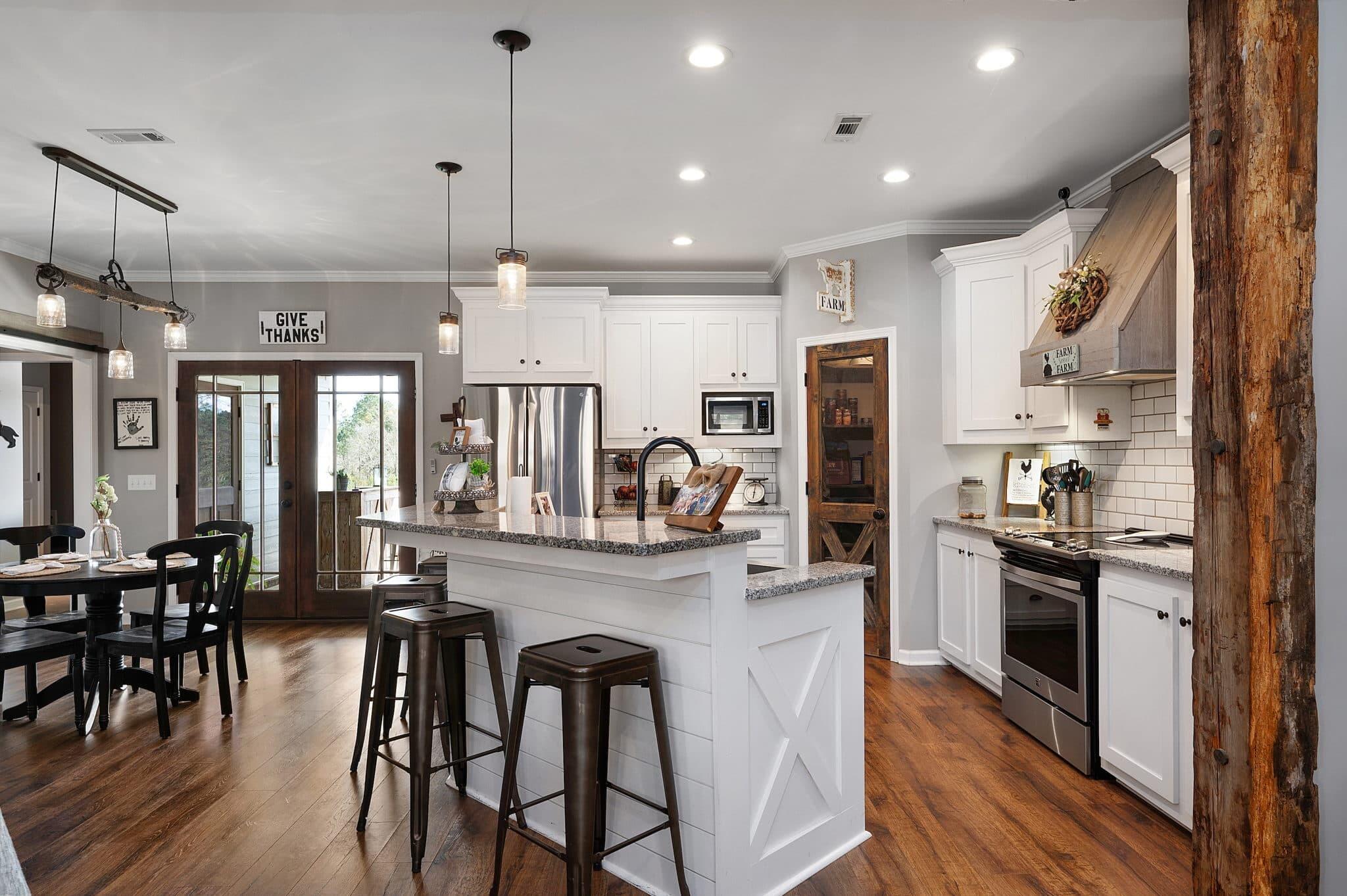 METES & BOUNDS - Residential