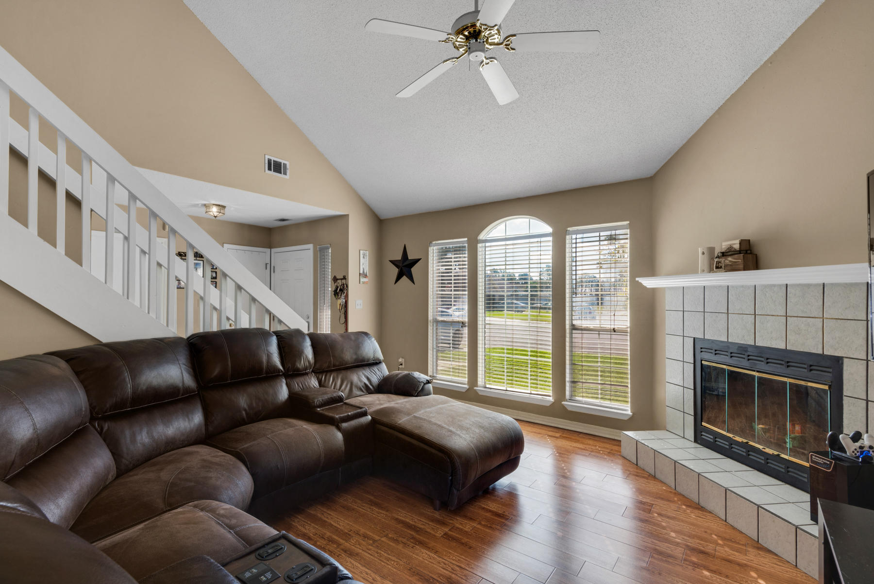 HIDDEN TRAILS PH 2 - Residential