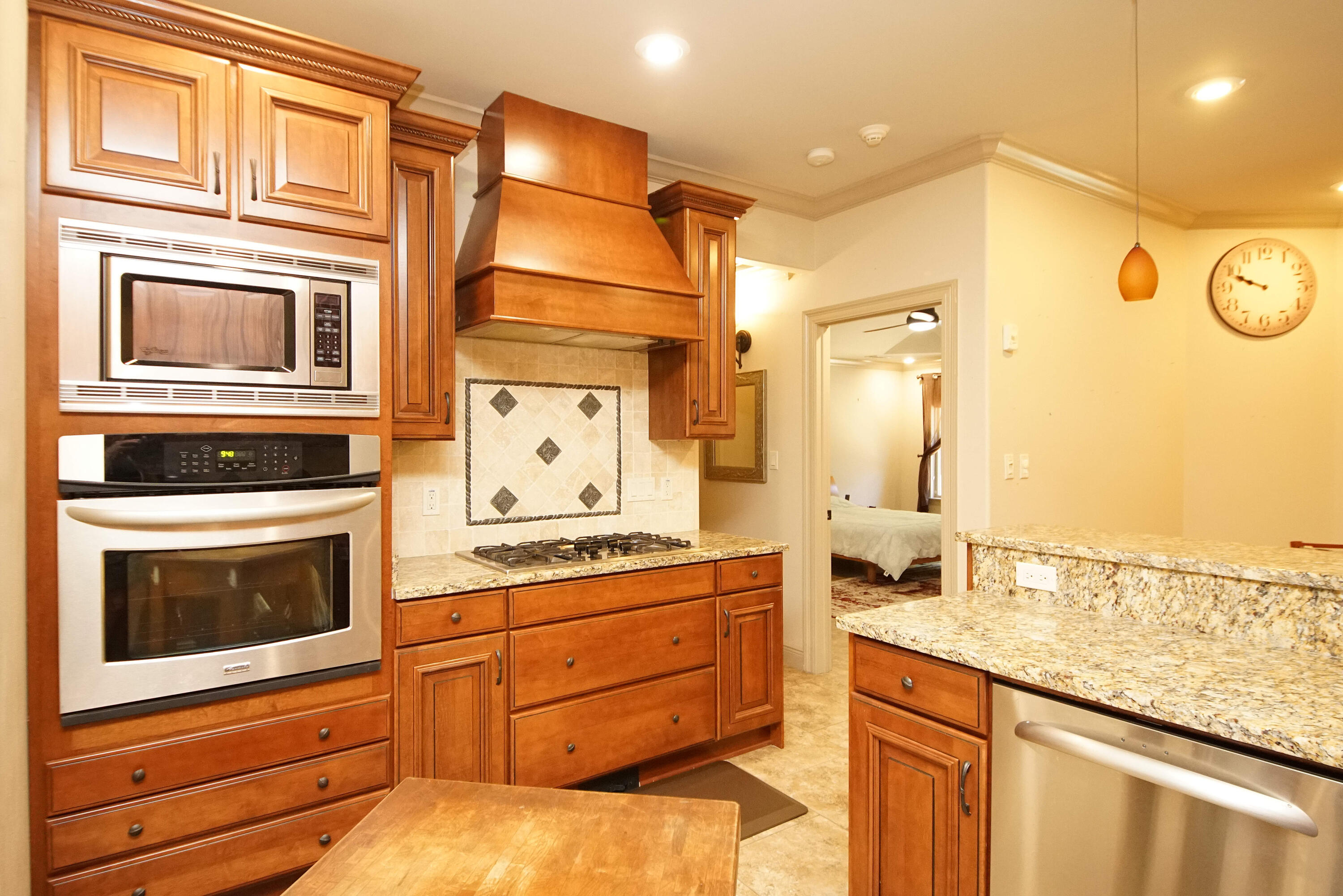 BAYSHORE PLACE PH 10B - Residential