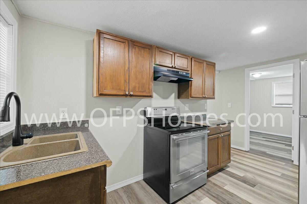 OAKLAND ADDN - Residential Lease