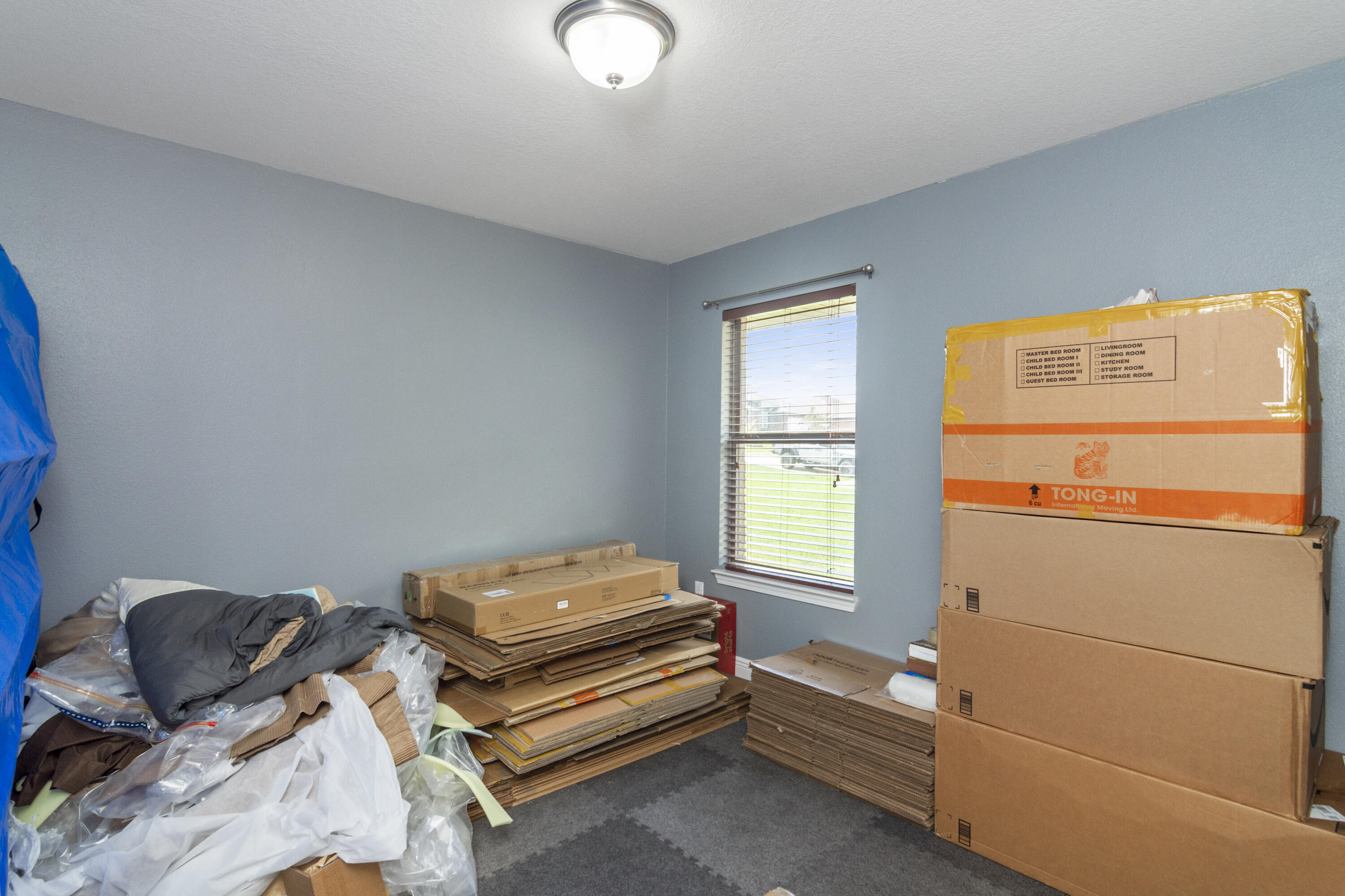 ALICIA PLACE - Residential Lease