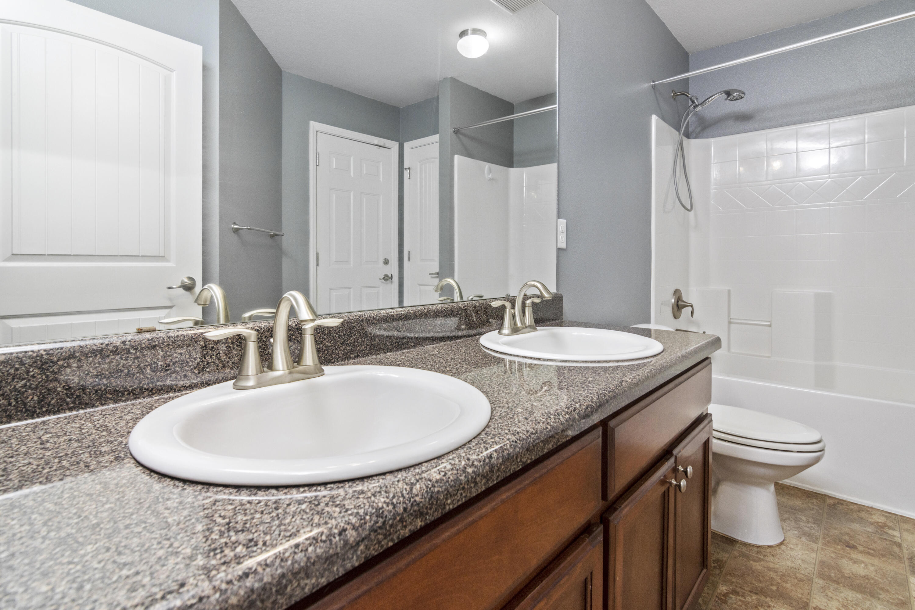 ALICIA PLACE - Residential Lease