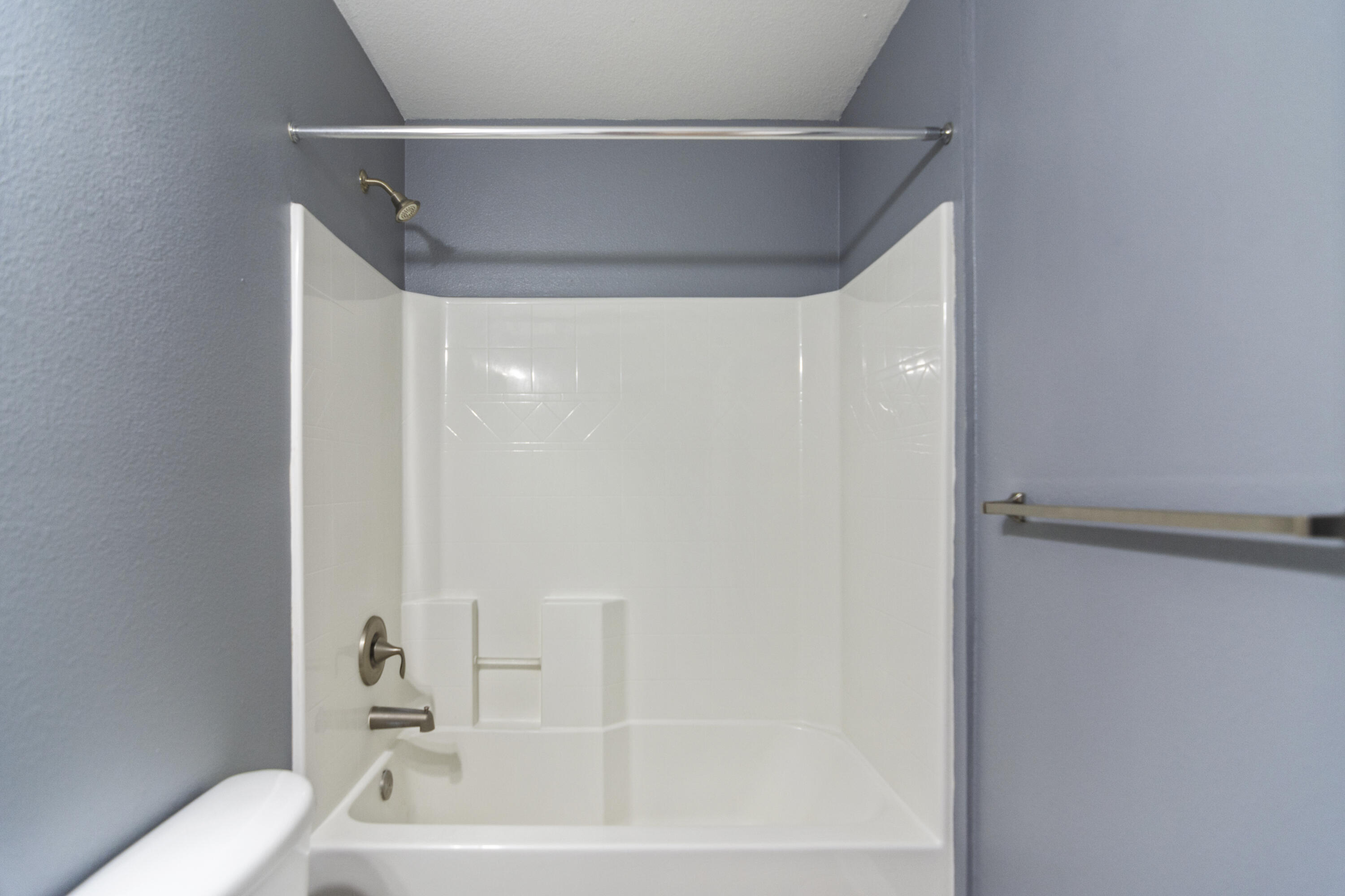 ALICIA PLACE - Residential Lease