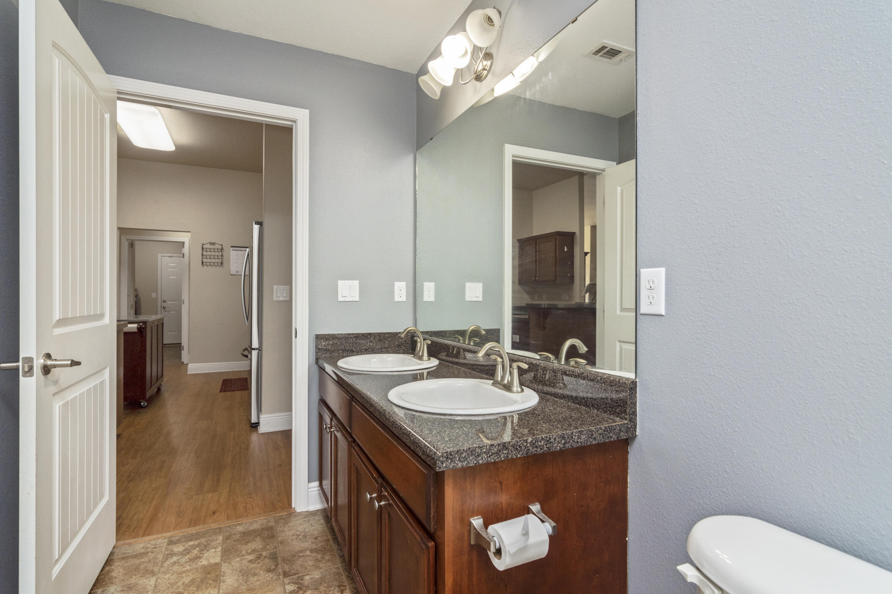 ALICIA PLACE - Residential Lease