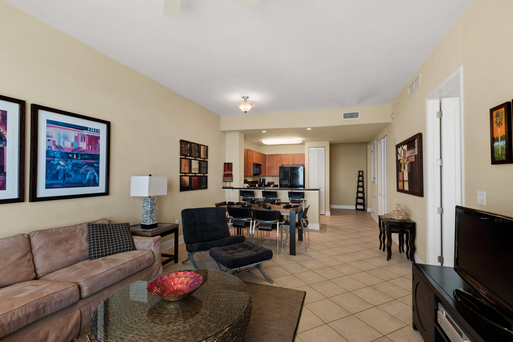 AQUA BEACHSIDE RESORT - Residential