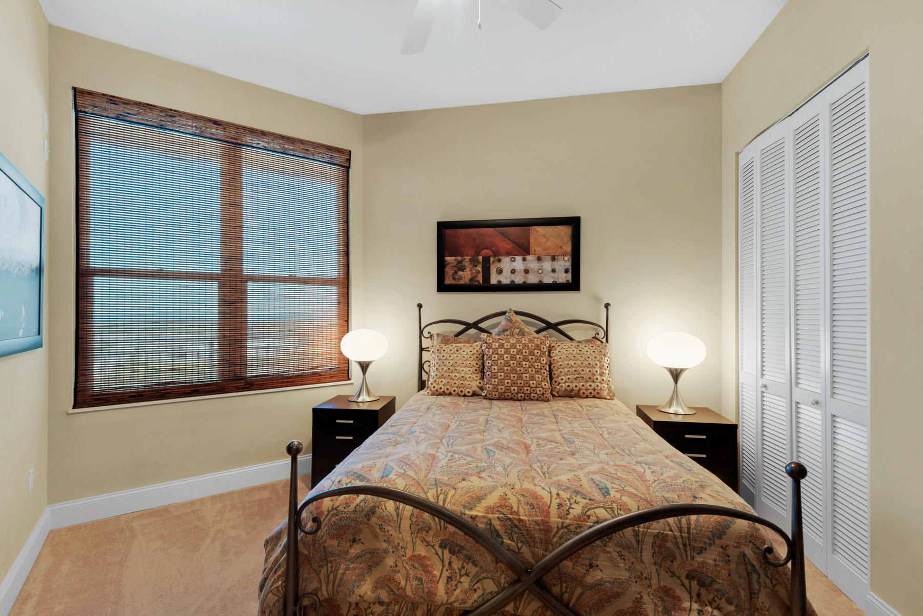 AQUA BEACHSIDE RESORT - Residential