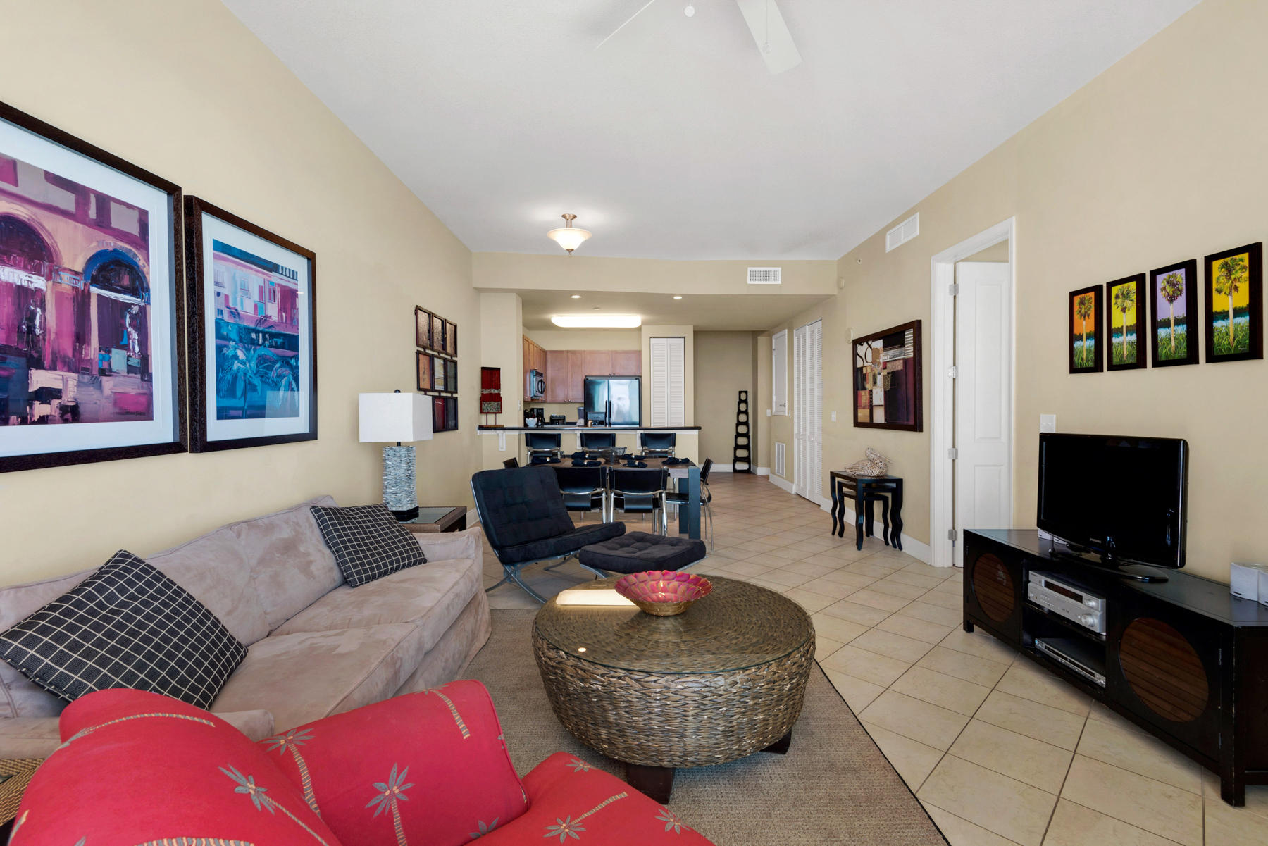 AQUA BEACHSIDE RESORT - Residential